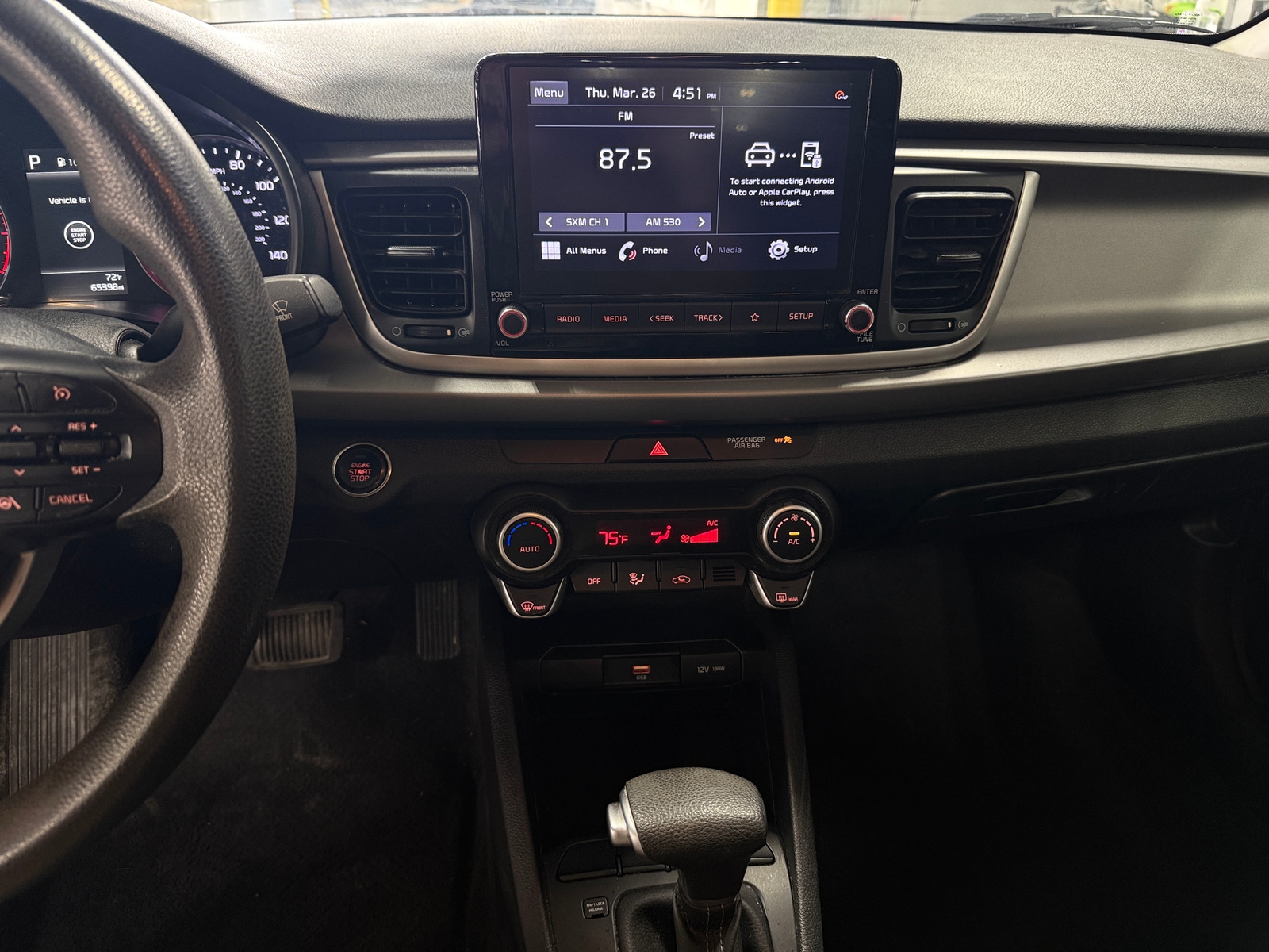 Thumbnail: 2021 Kia Rio - 4