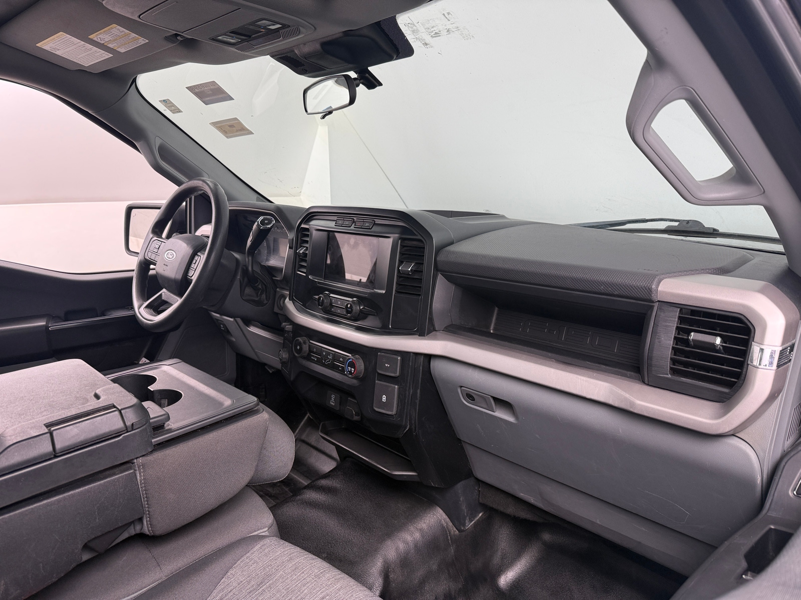 Thumbnail: 2023 Ford Econoline - 3