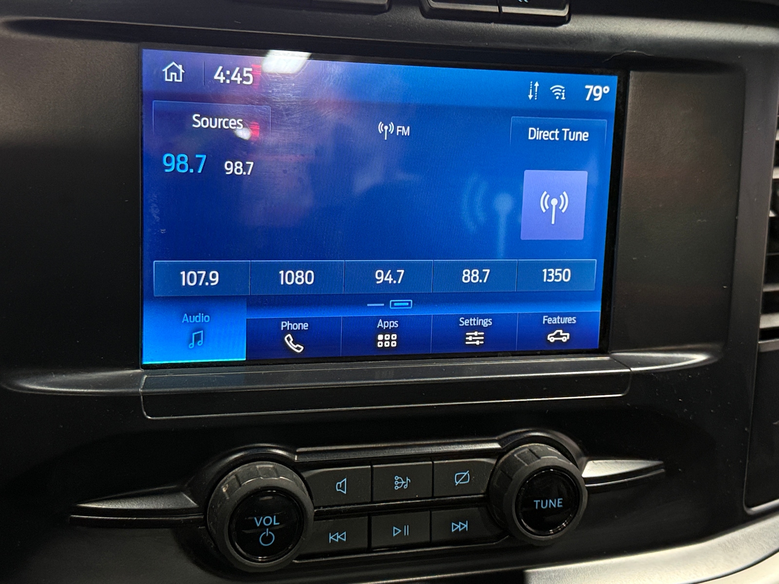 Thumbnail: 2023 Ford Econoline - 4