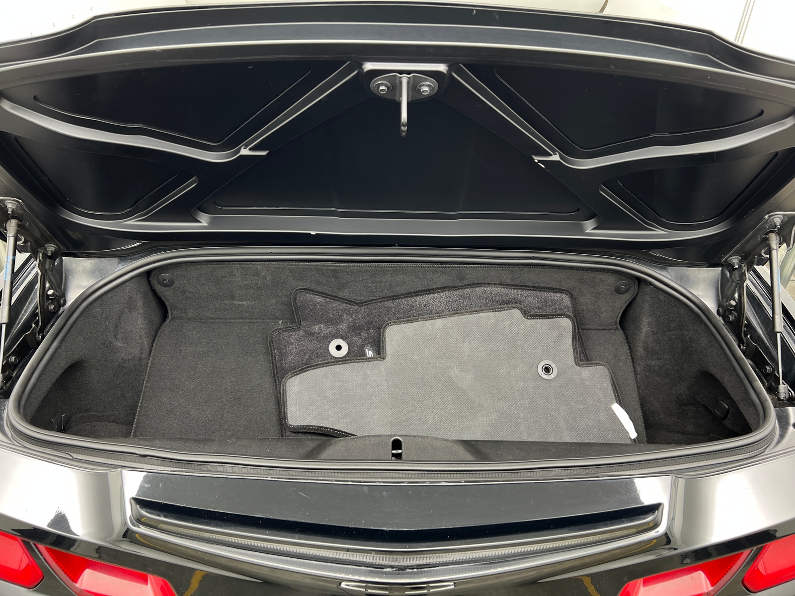 Thumbnail: 2019 Chevrolet Corvette - 5