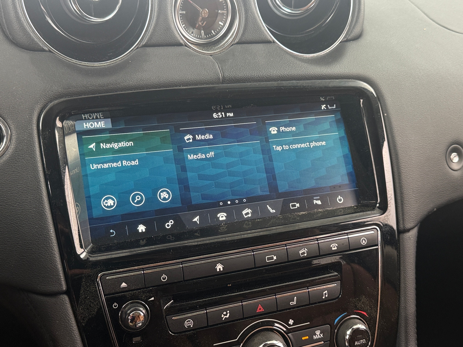 Thumbnail: 2019 Jaguar XJ - 3