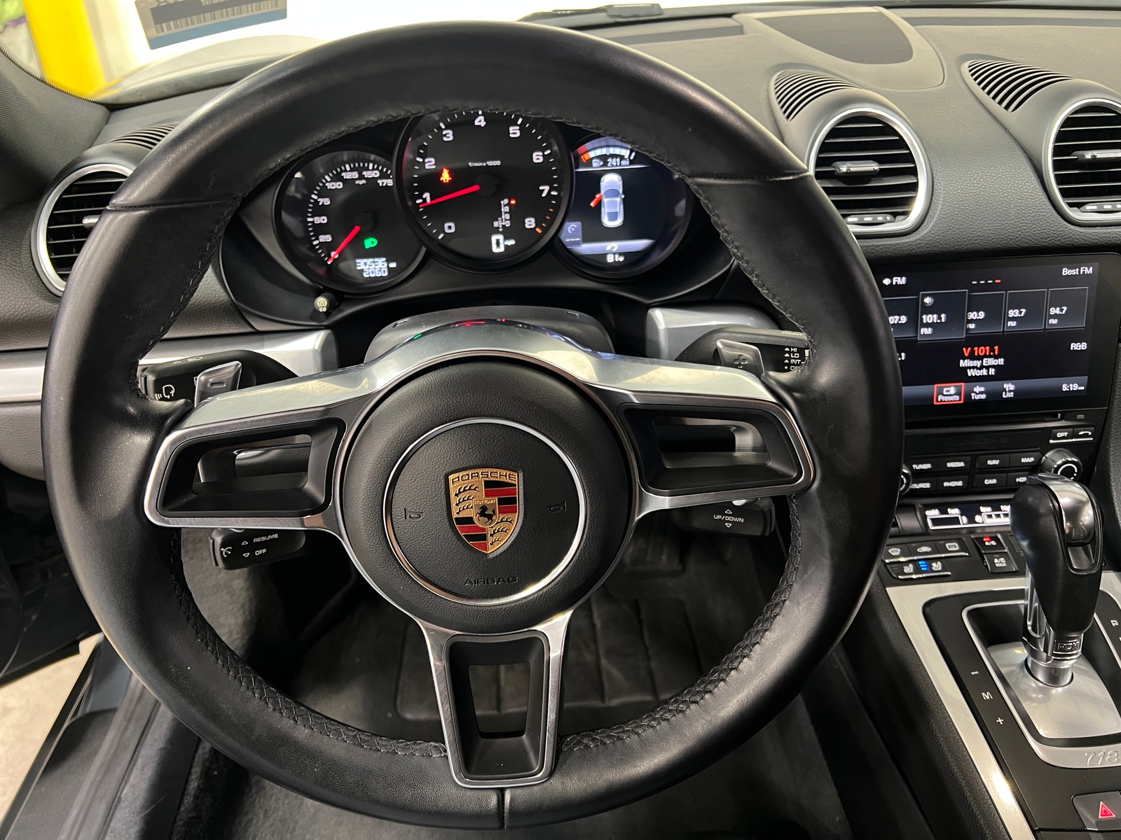 Thumbnail: 2018 Porsche 718 Cayman - 3