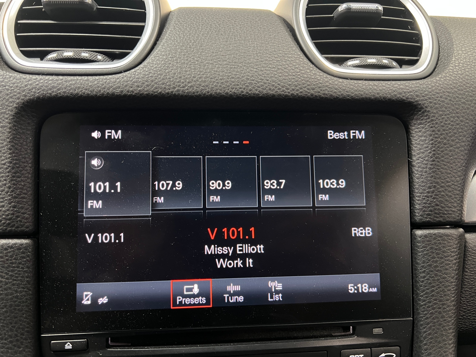 Thumbnail: 2018 Porsche 718 Cayman - 2