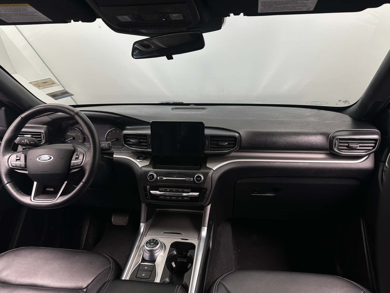 Thumbnail: 2020 Ford Explorer - 2