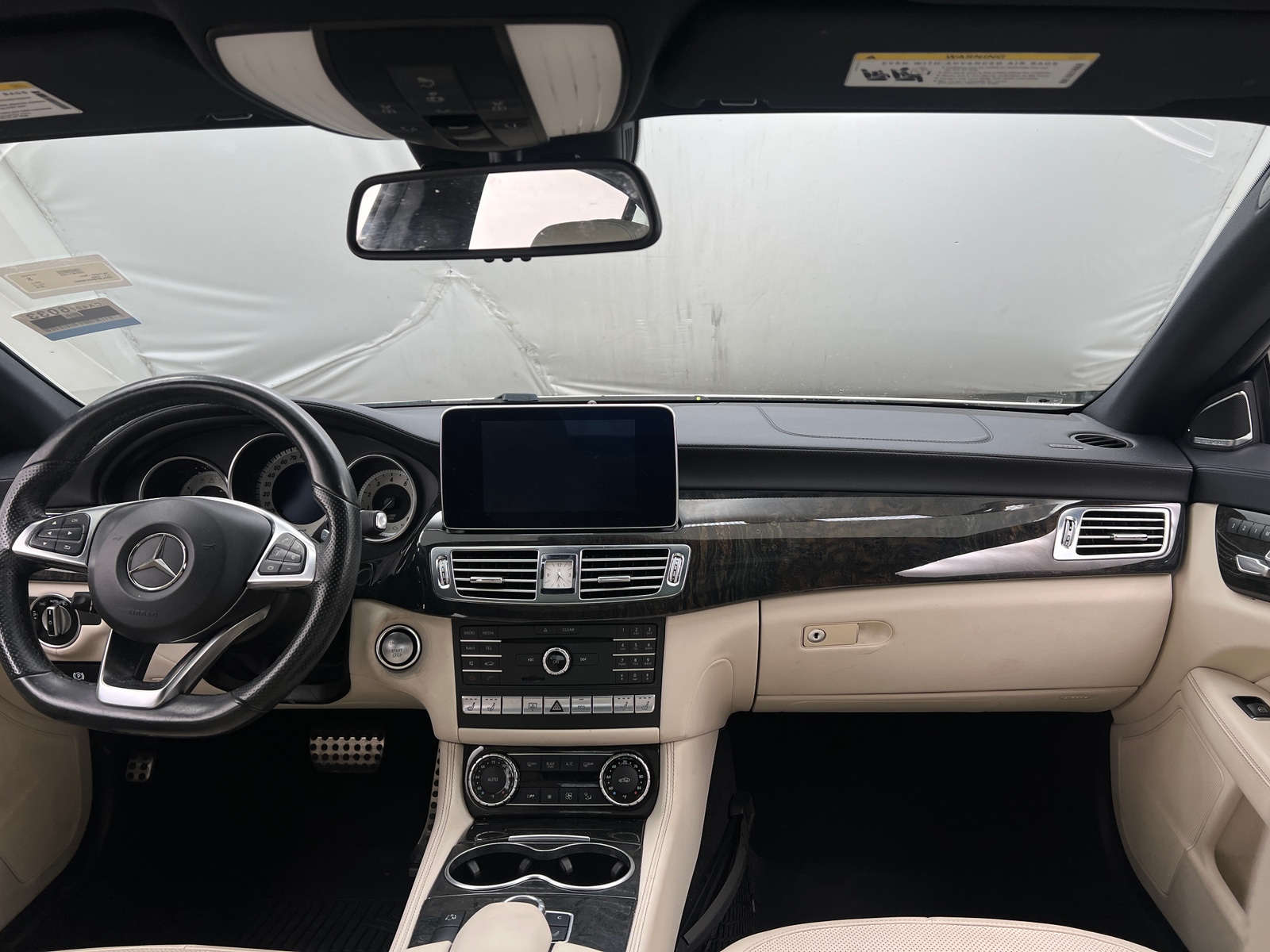 Thumbnail: 2016 Mercedes-Benz CLS - 2