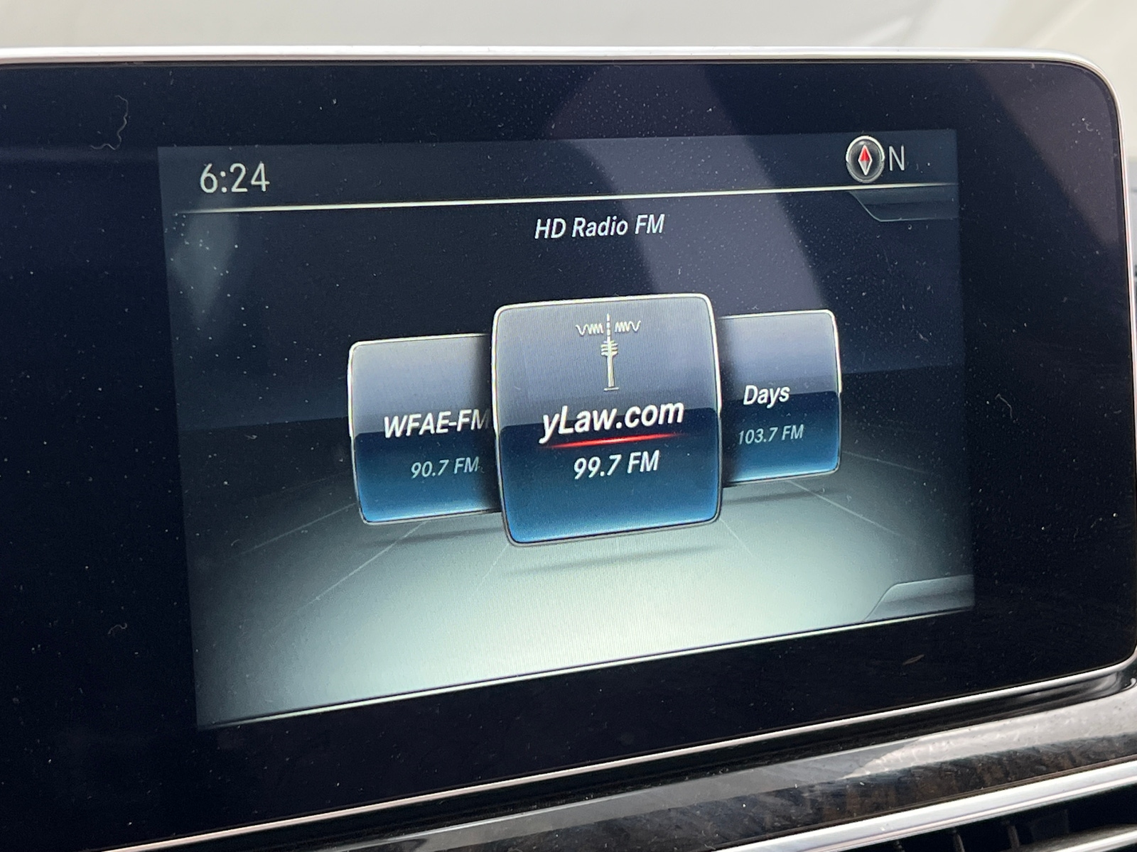 Thumbnail: 2016 Mercedes-Benz CLS - 3