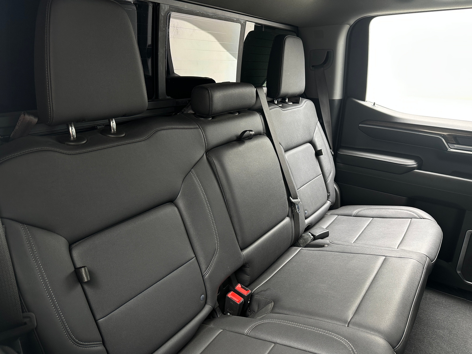 Thumbnail: 2023 Chevrolet Silverado 1500 - 5