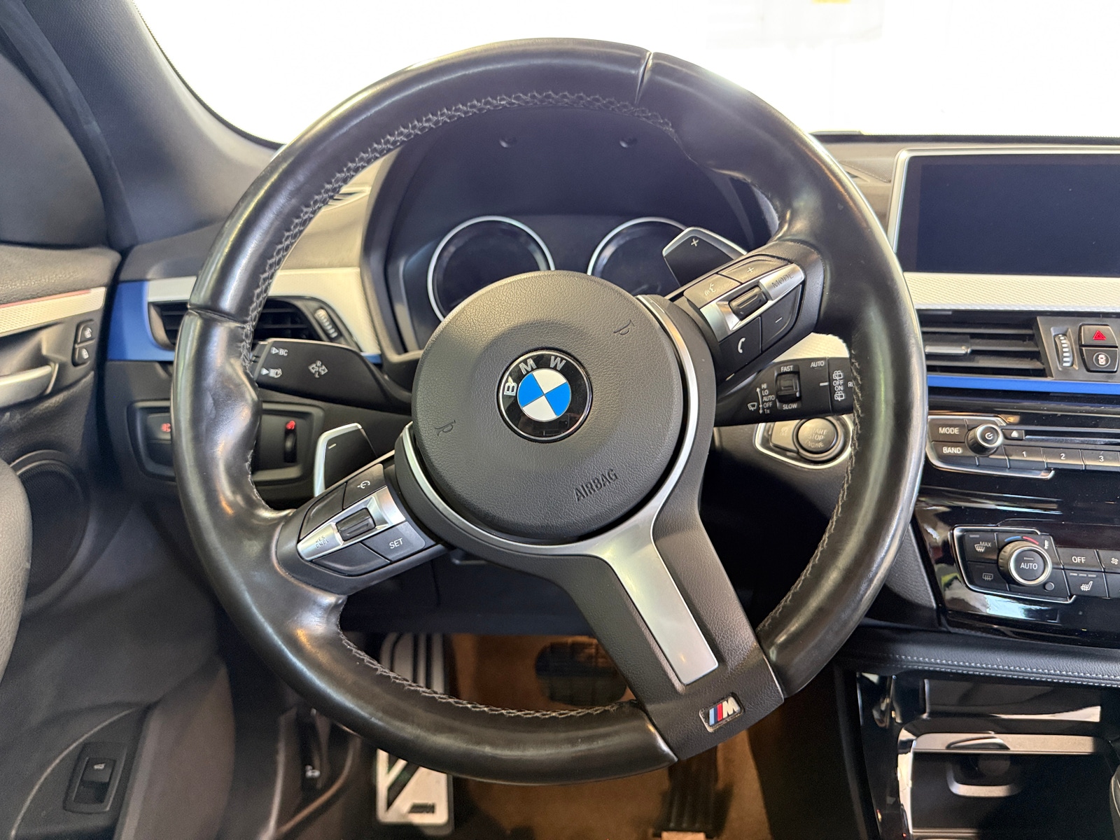 Thumbnail: 2018 BMW X1 - 4