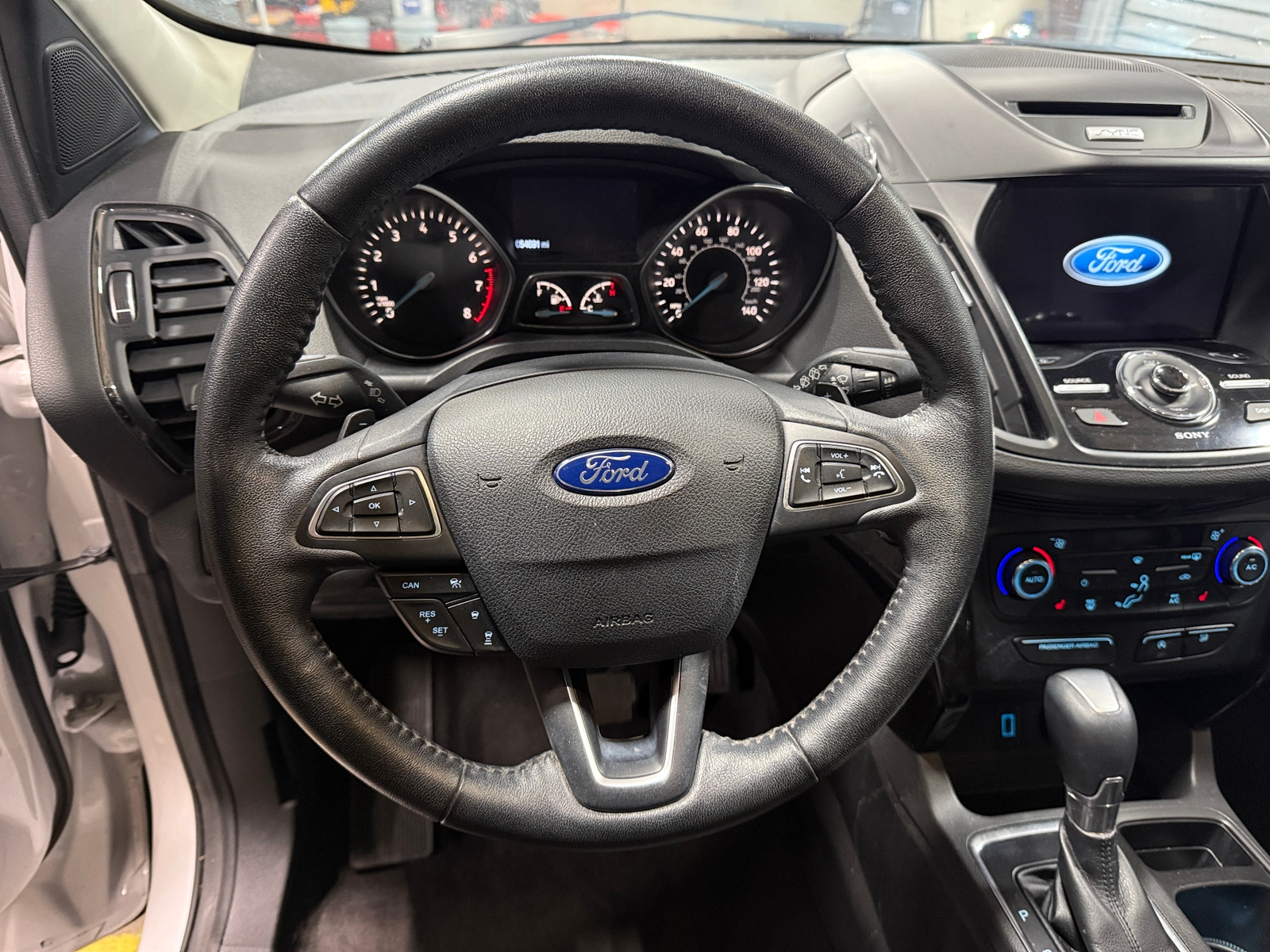 Thumbnail: 2017 Ford Escape - 4