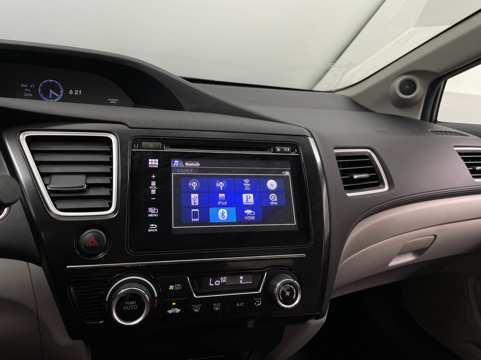 Thumbnail: 2015 Honda Civic - 4