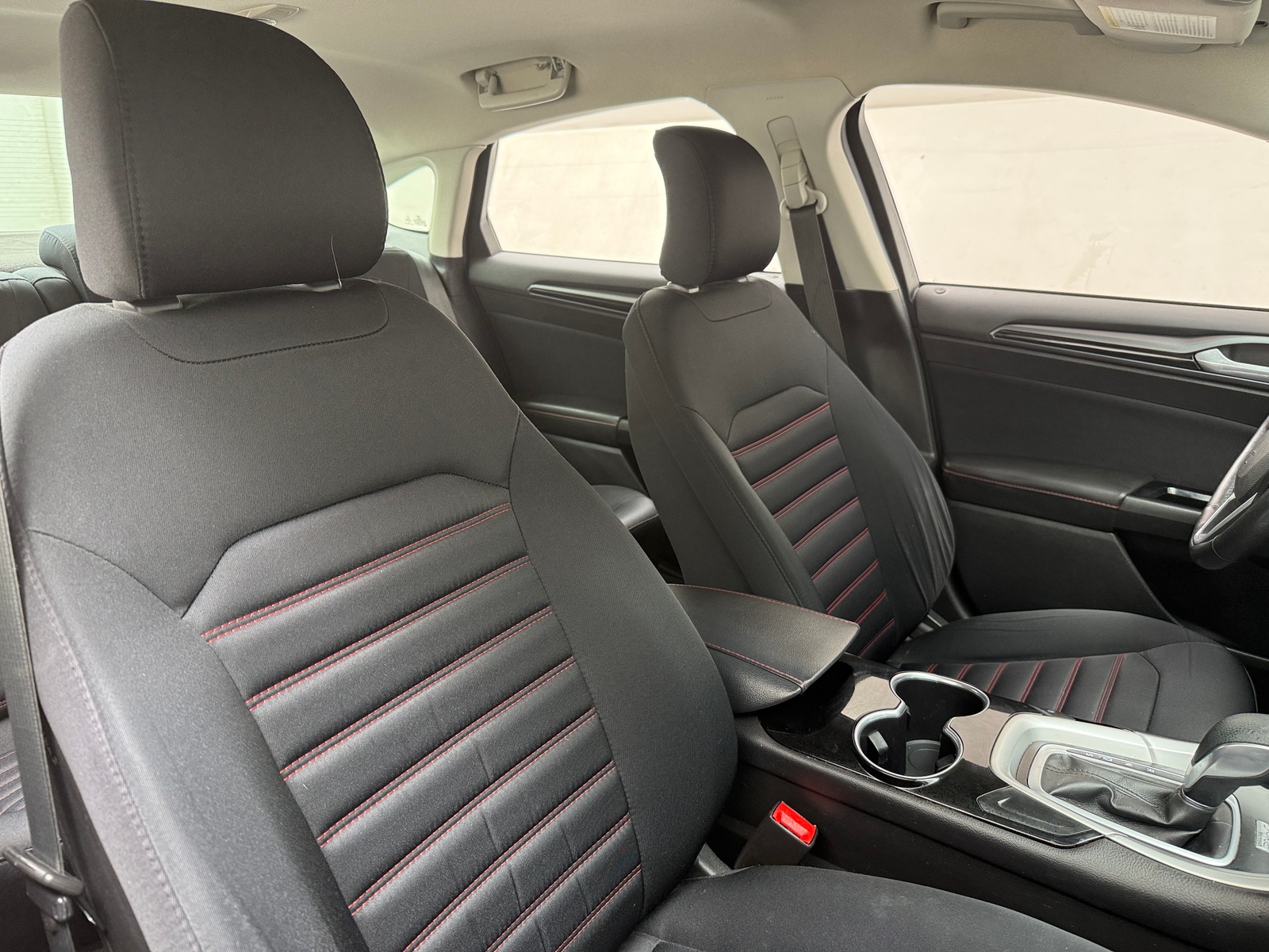 Thumbnail: 2015 Ford Fusion - 2