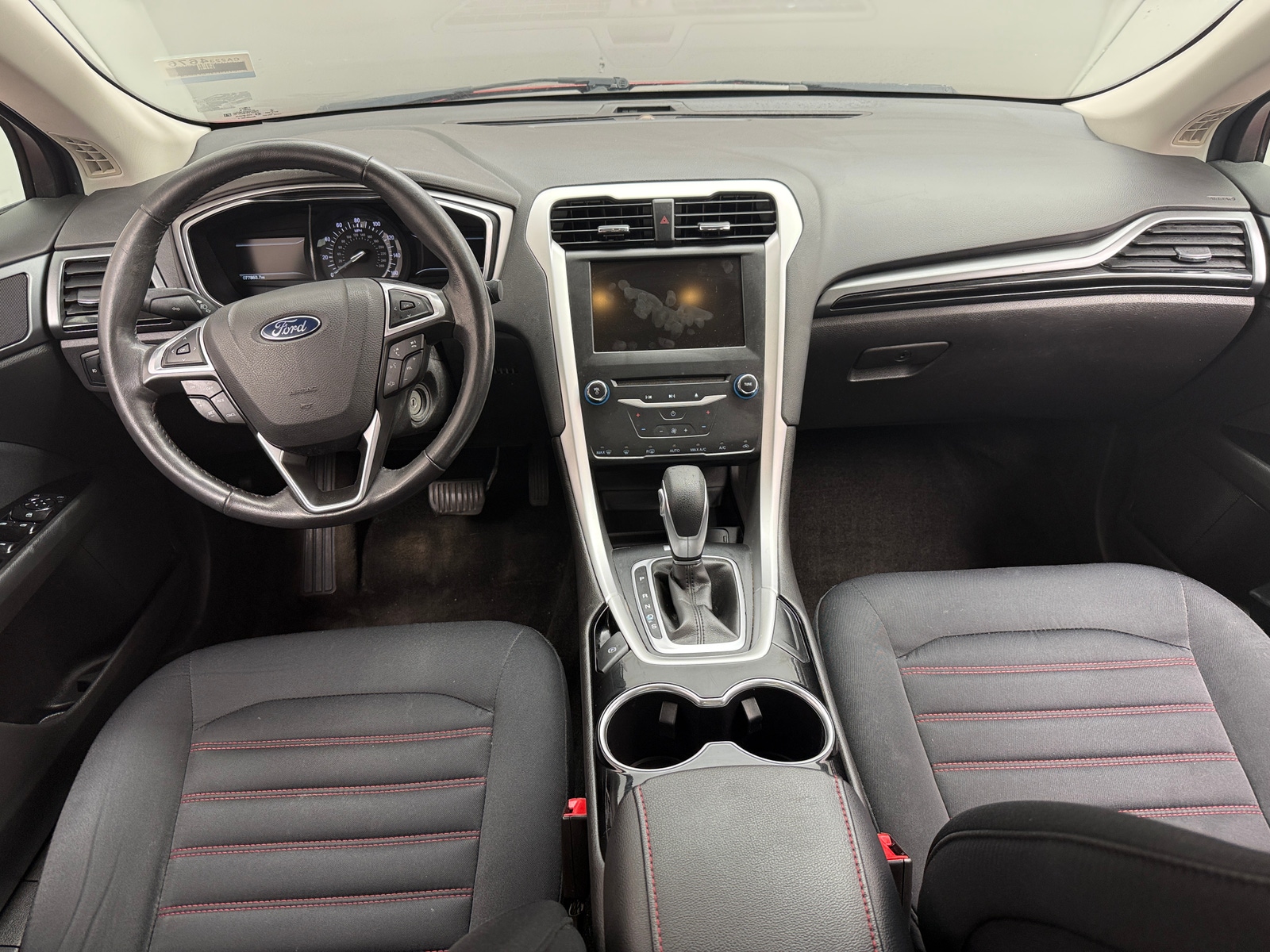 Thumbnail: 2015 Ford Fusion - 3