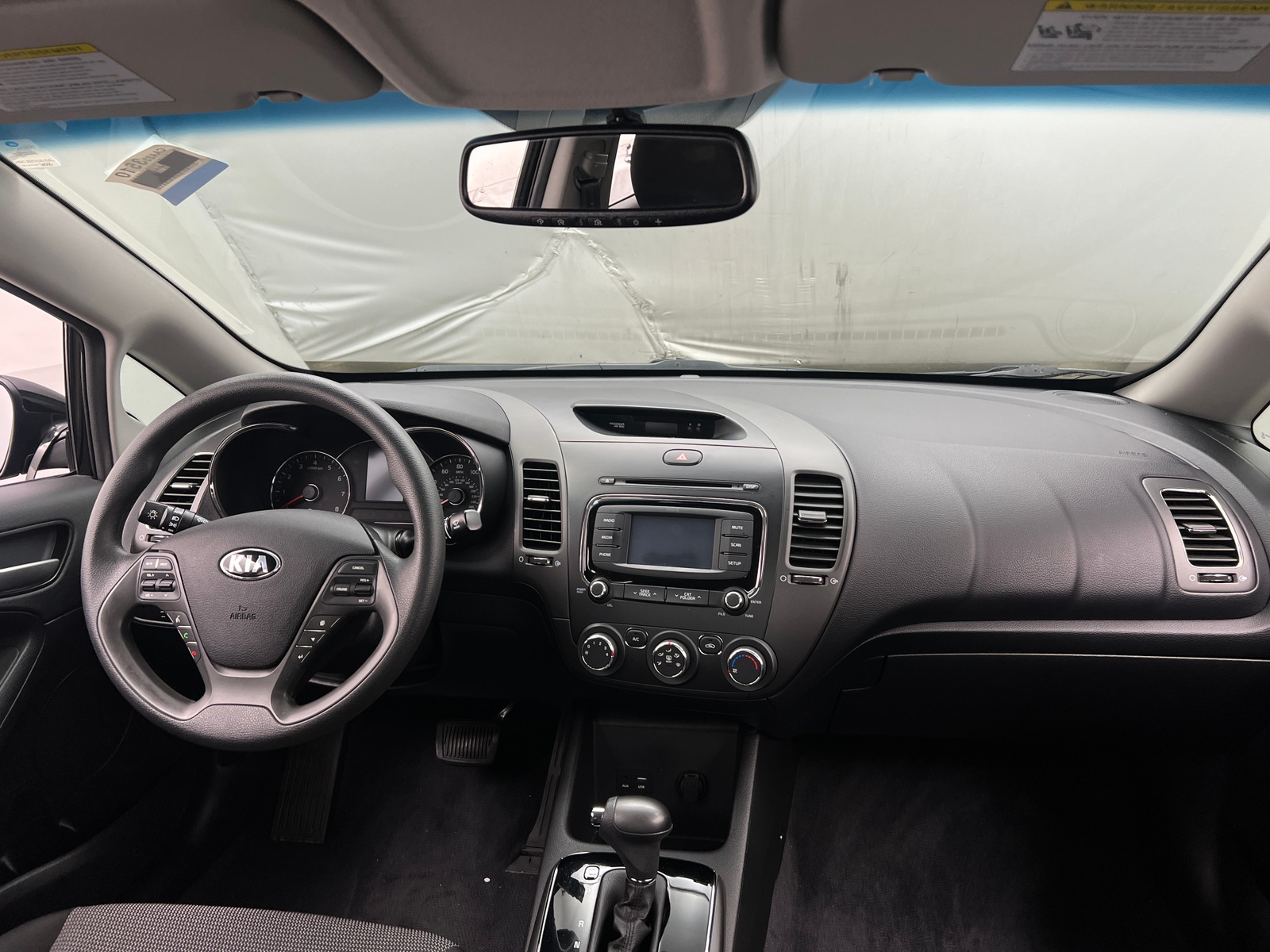 Thumbnail: 2018 Kia Forte - 3