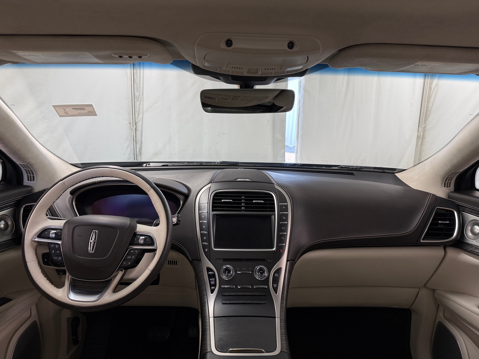 Thumbnail: 2020 Lincoln Nautilus - 2