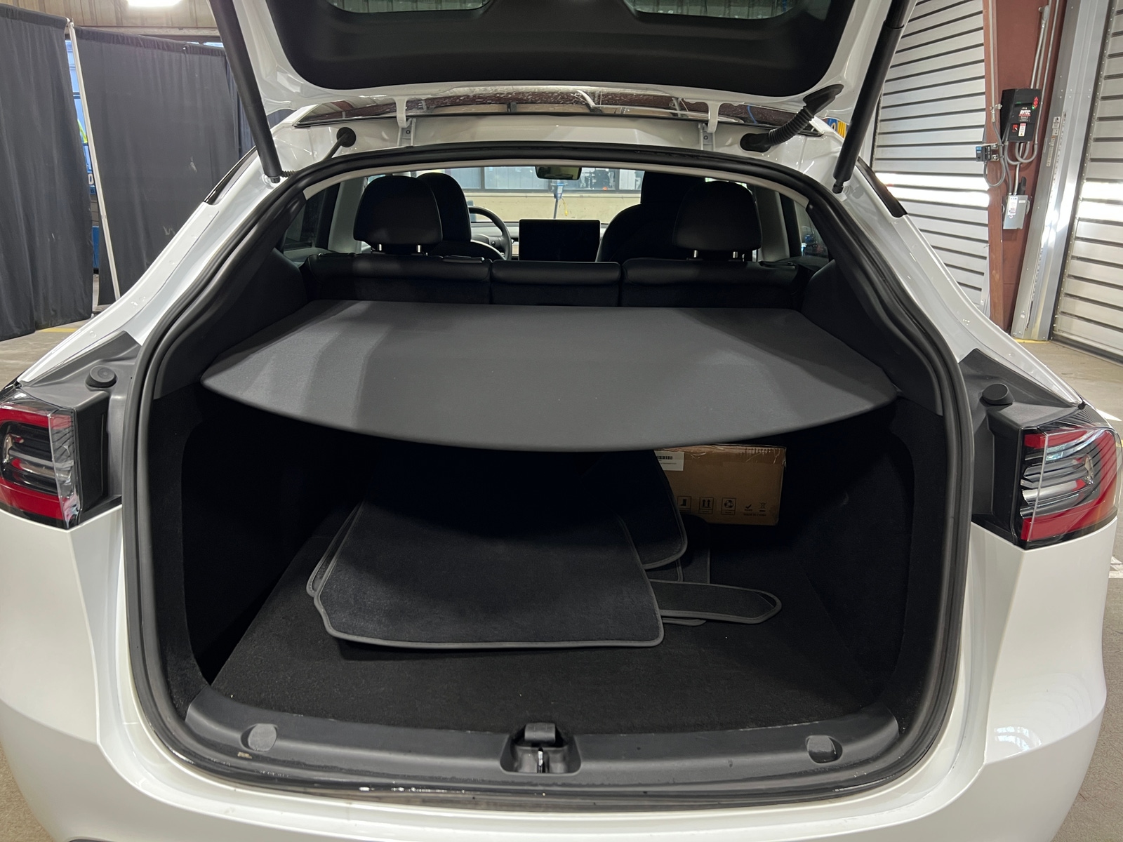 Thumbnail: 2024 Tesla Model Y - 6