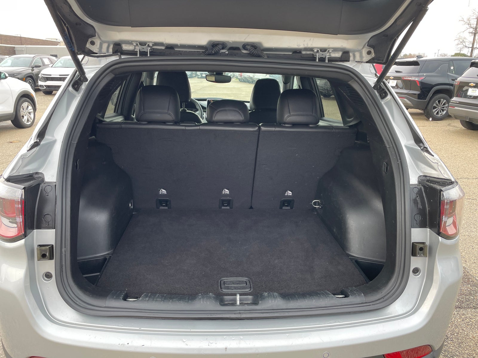 Thumbnail: 2025 Jeep Compass - 7