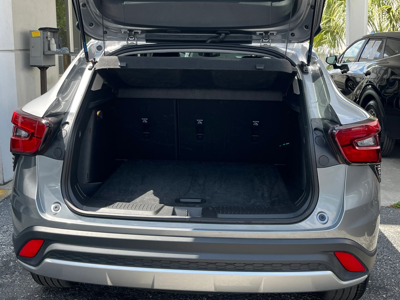 Thumbnail: 2025 Chevrolet Trax - 6