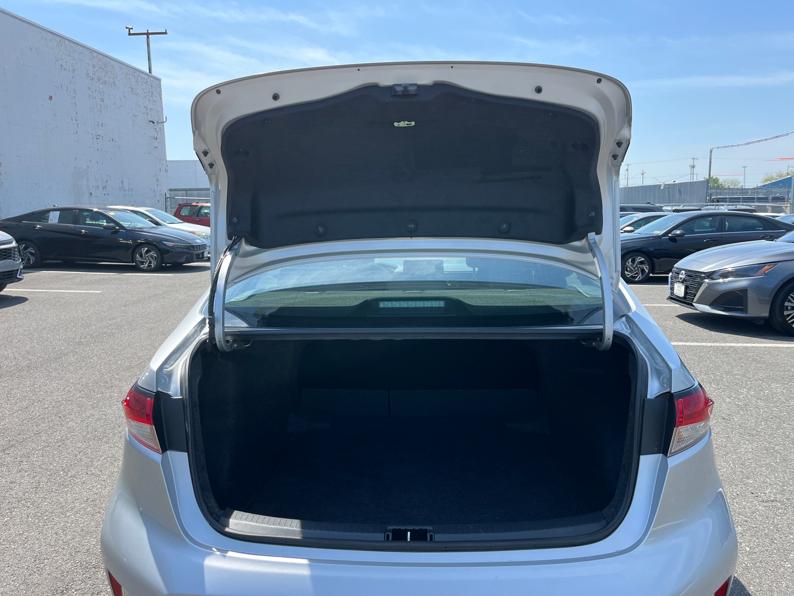 Thumbnail: 2025 Toyota Corolla - 6