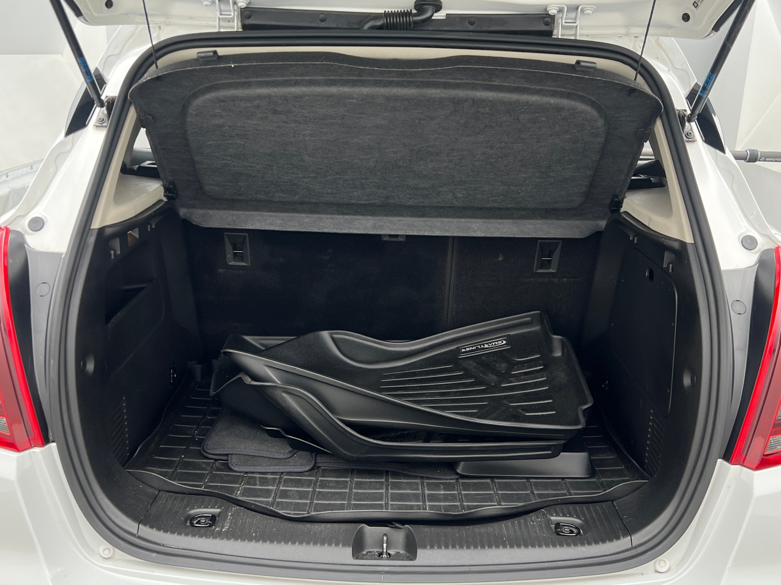 Thumbnail: 2019 Buick Encore - 7