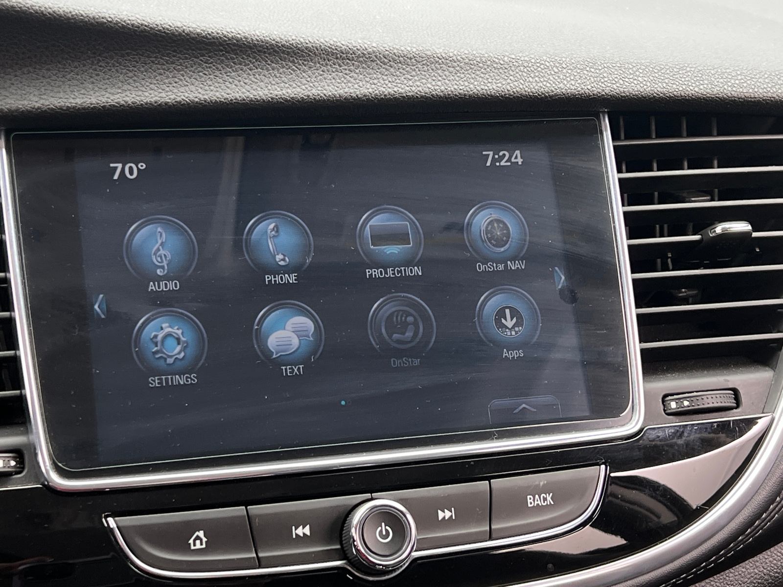 Thumbnail: 2019 Buick Encore - 4