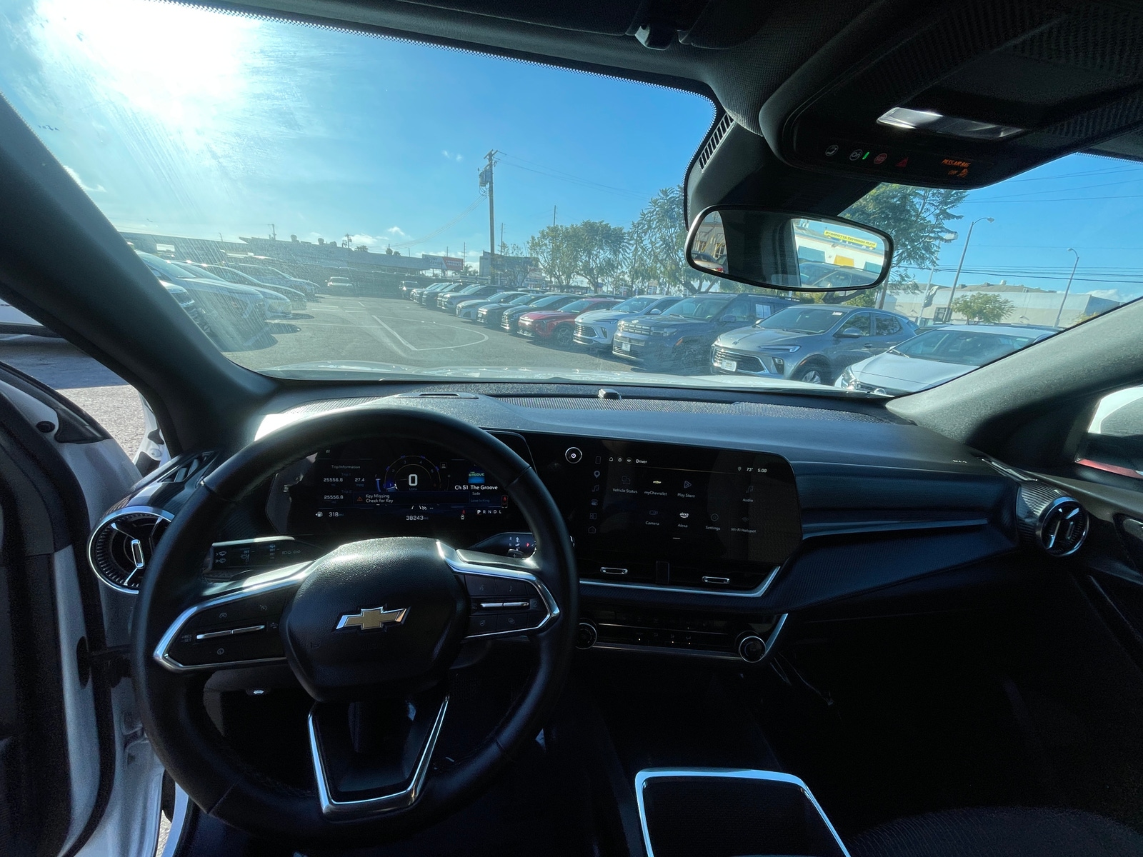 Thumbnail: 2025 Chevrolet Equinox - 3