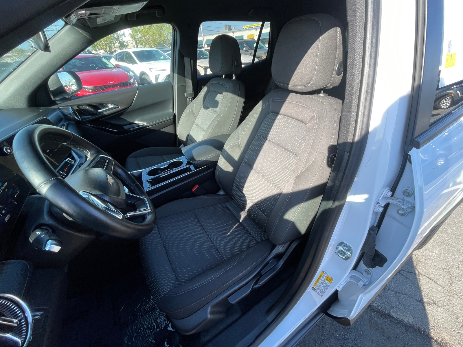 Thumbnail: 2025 Chevrolet Equinox - 2