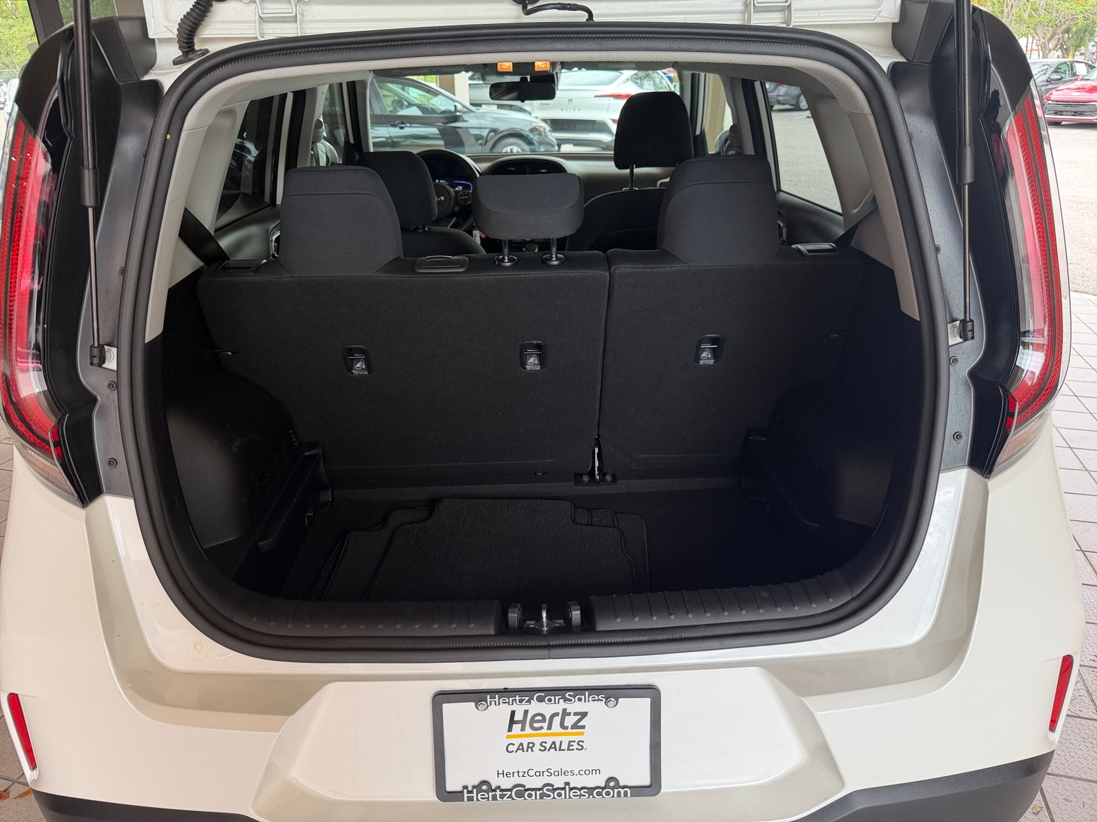 Thumbnail: 2025 Kia Soul - 4