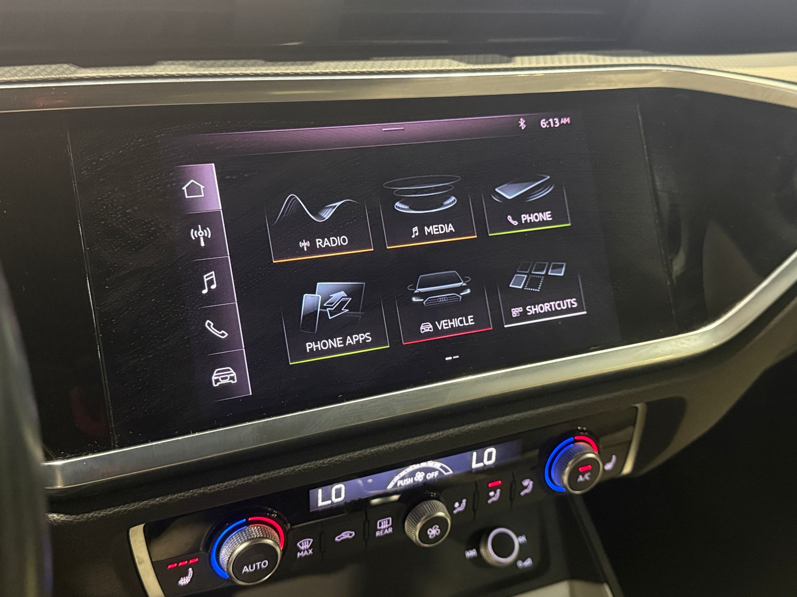 Thumbnail: 2021 Audi Q3 - 3