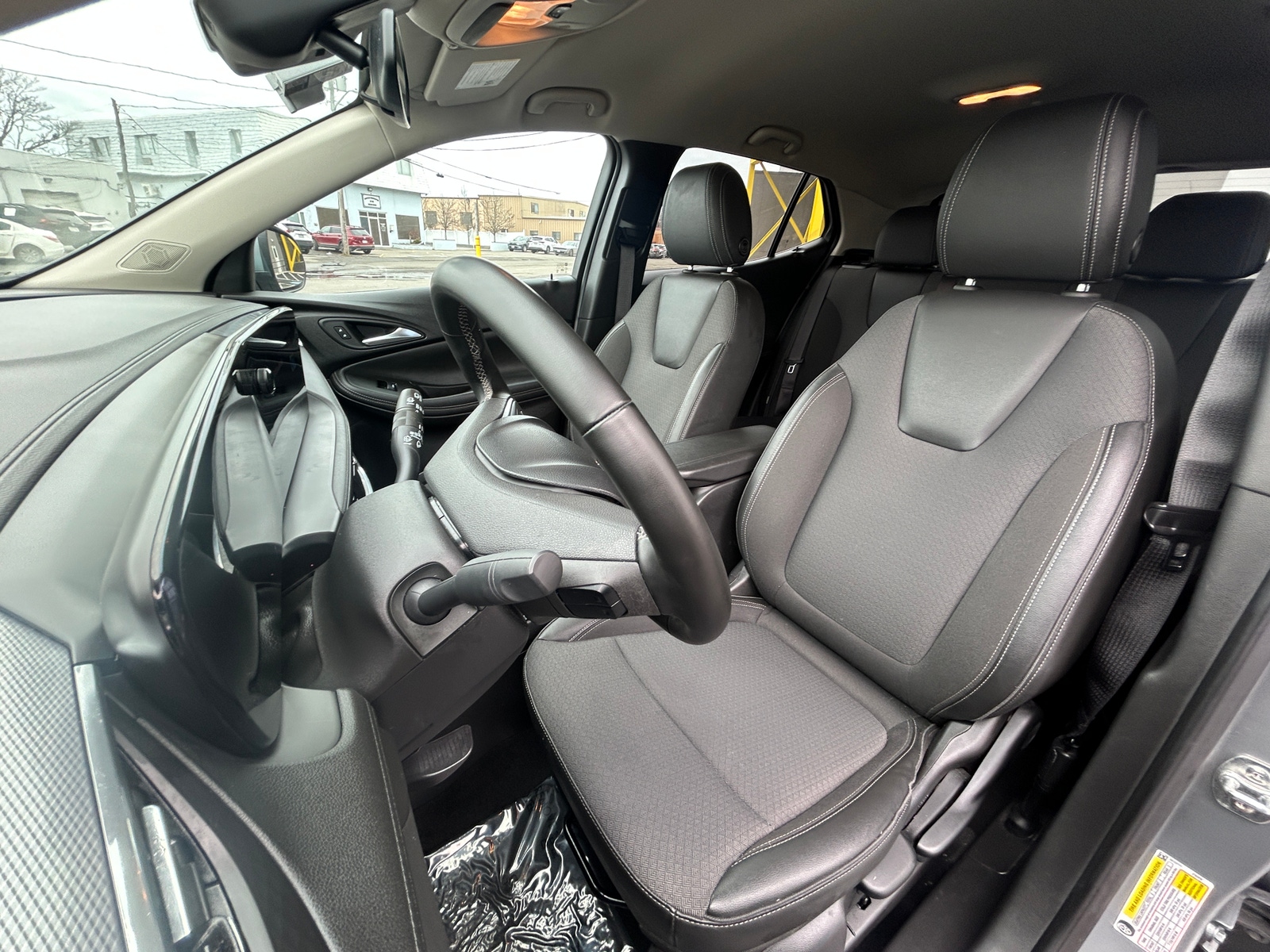 Thumbnail: 2025 Buick Encore GX - 2