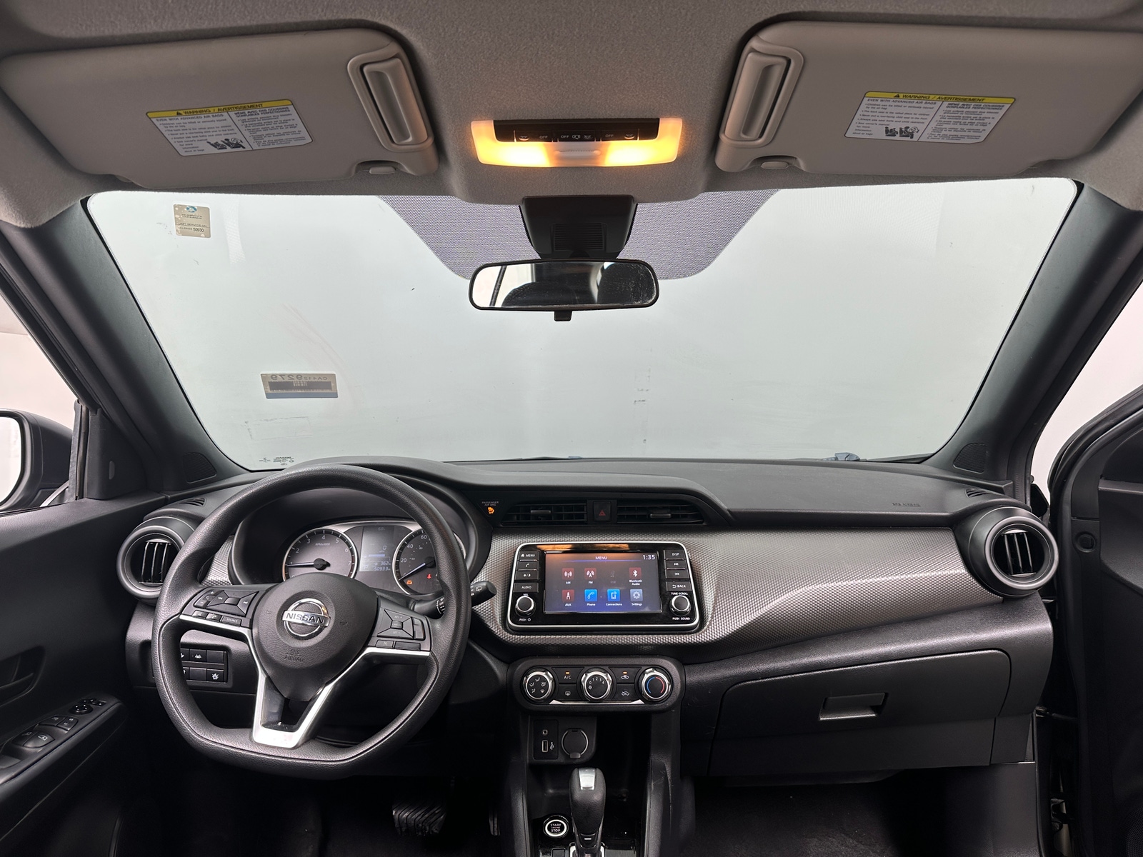 Thumbnail: 2020 Nissan Kicks - 3