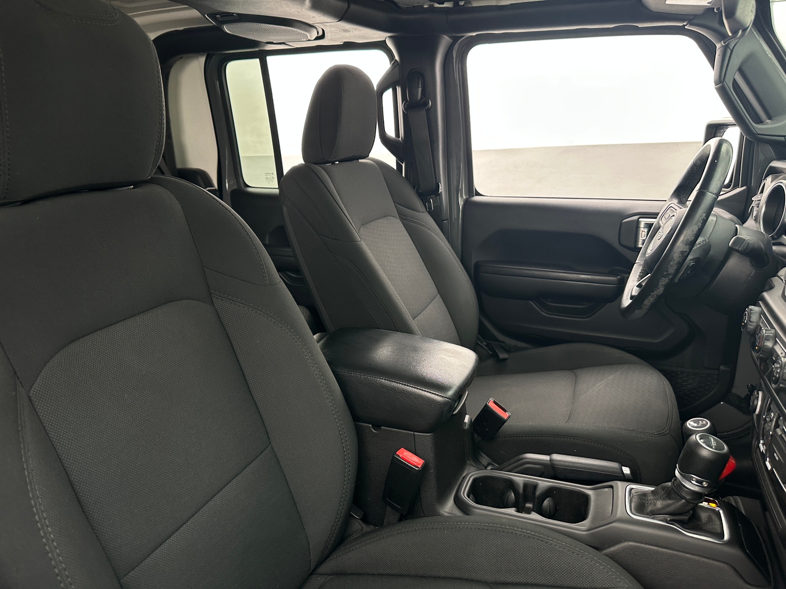 Thumbnail: 2021 Jeep Gladiator - 2