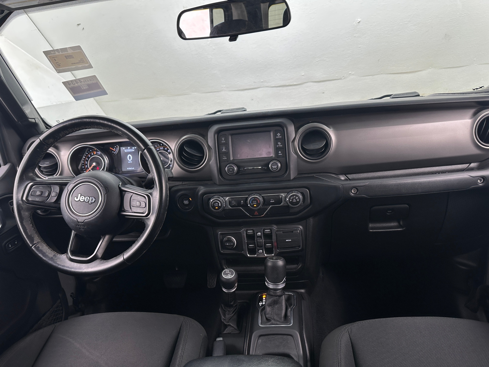 Thumbnail: 2021 Jeep Gladiator - 3