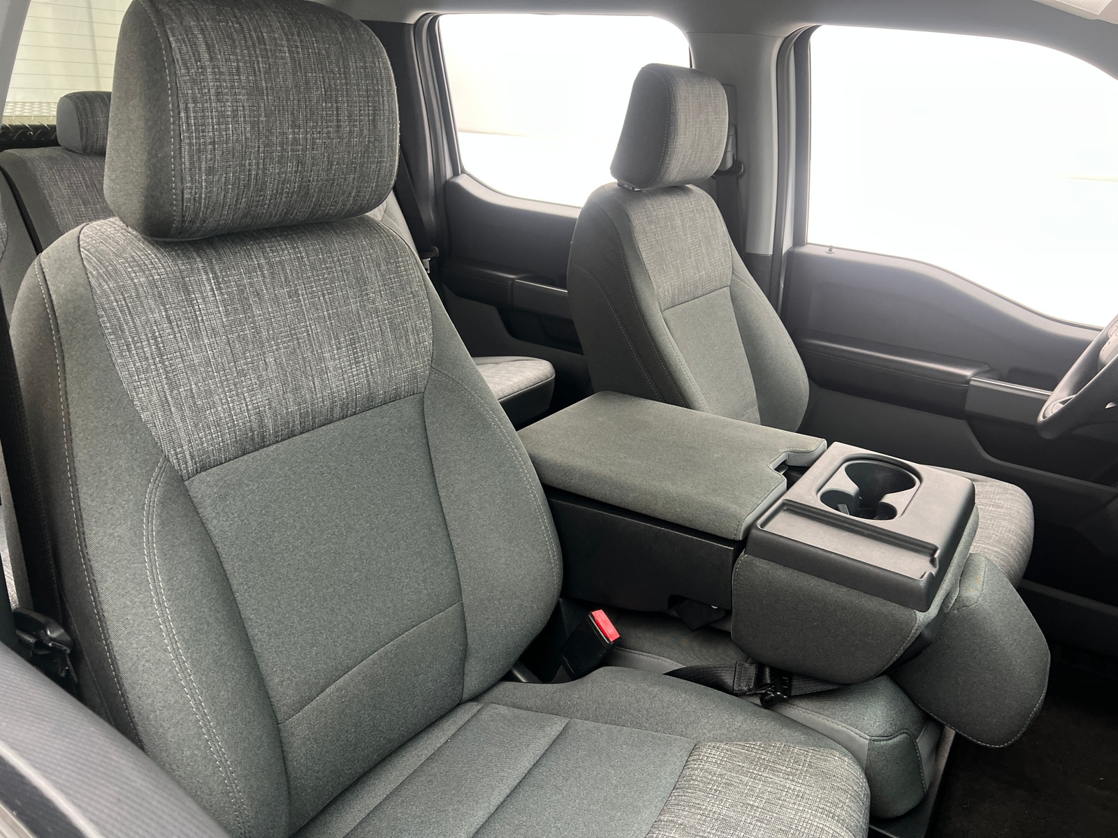 Thumbnail: 2022 Ford Econoline - 2