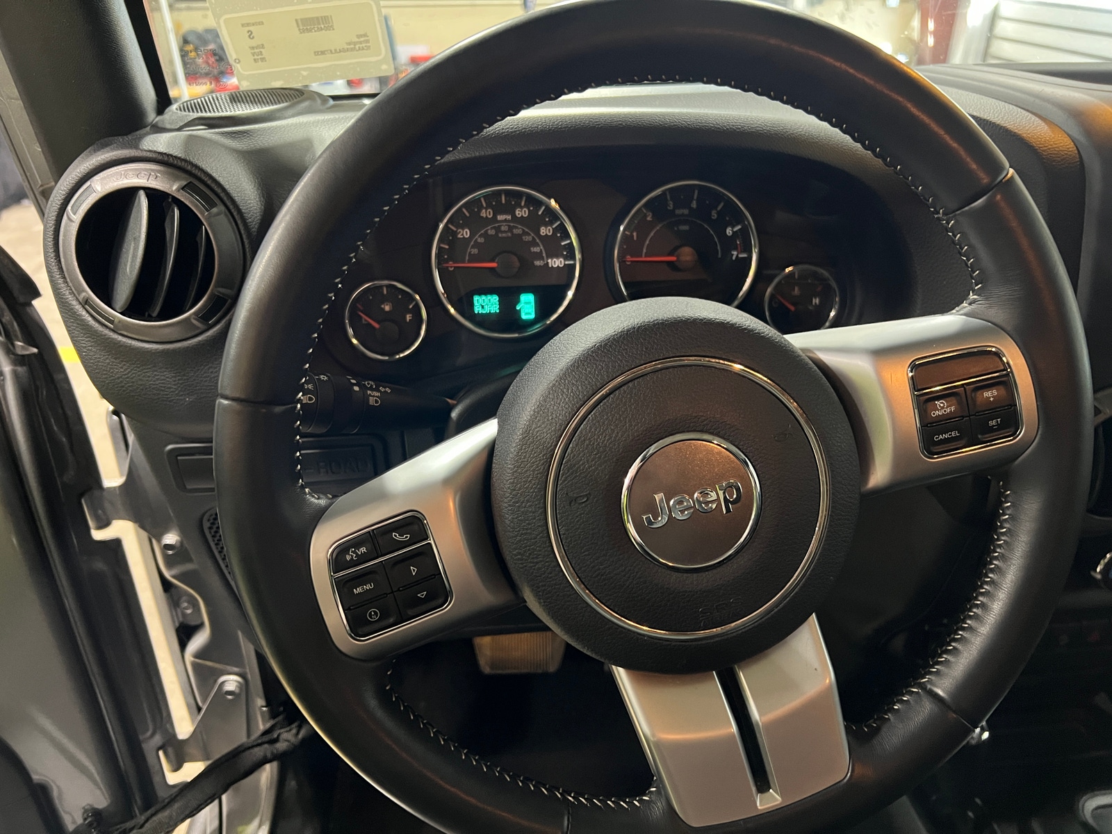 Thumbnail: 2018 Jeep Wrangler - 5