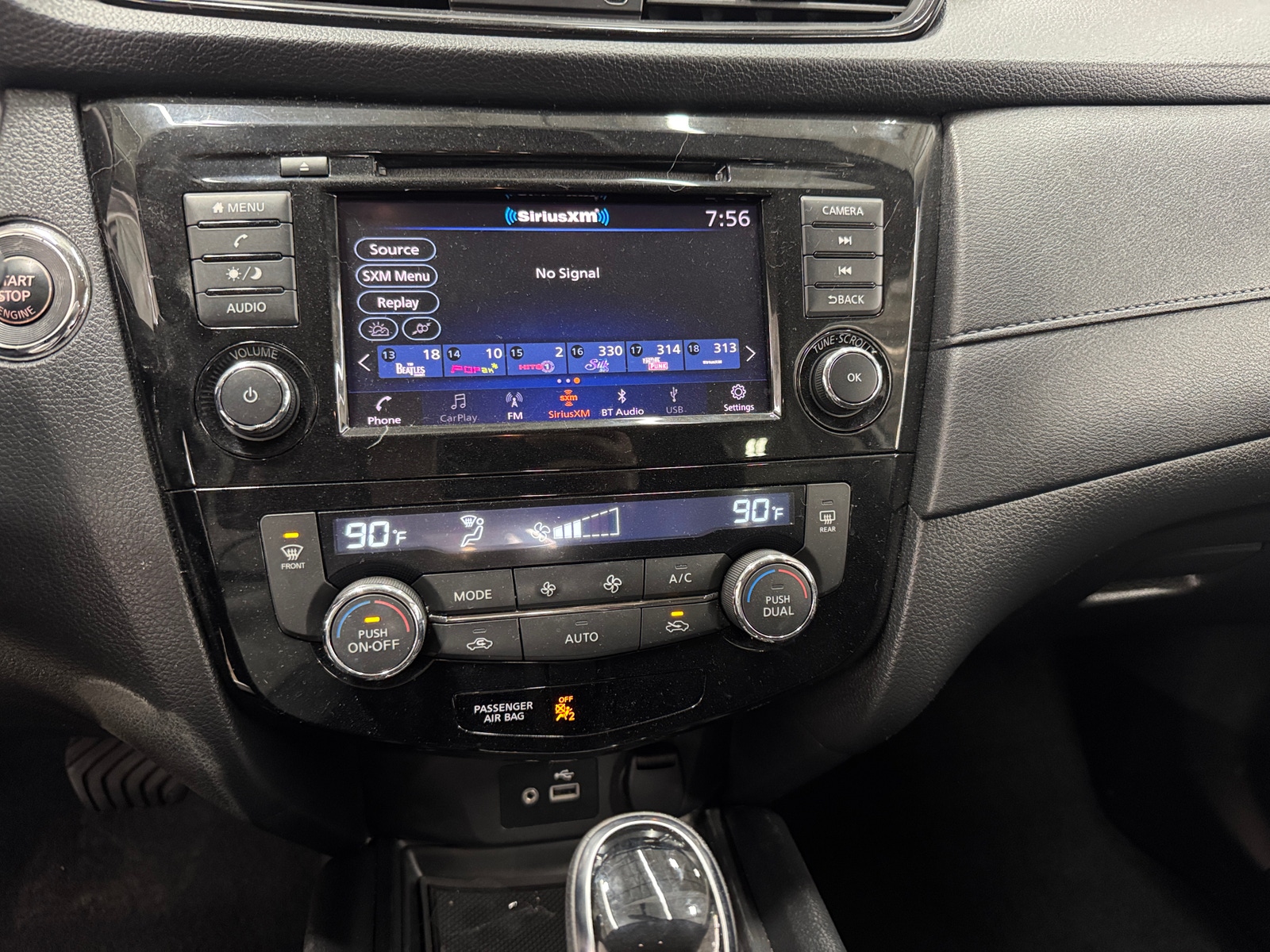 Thumbnail: 2018 Nissan Rogue - 4