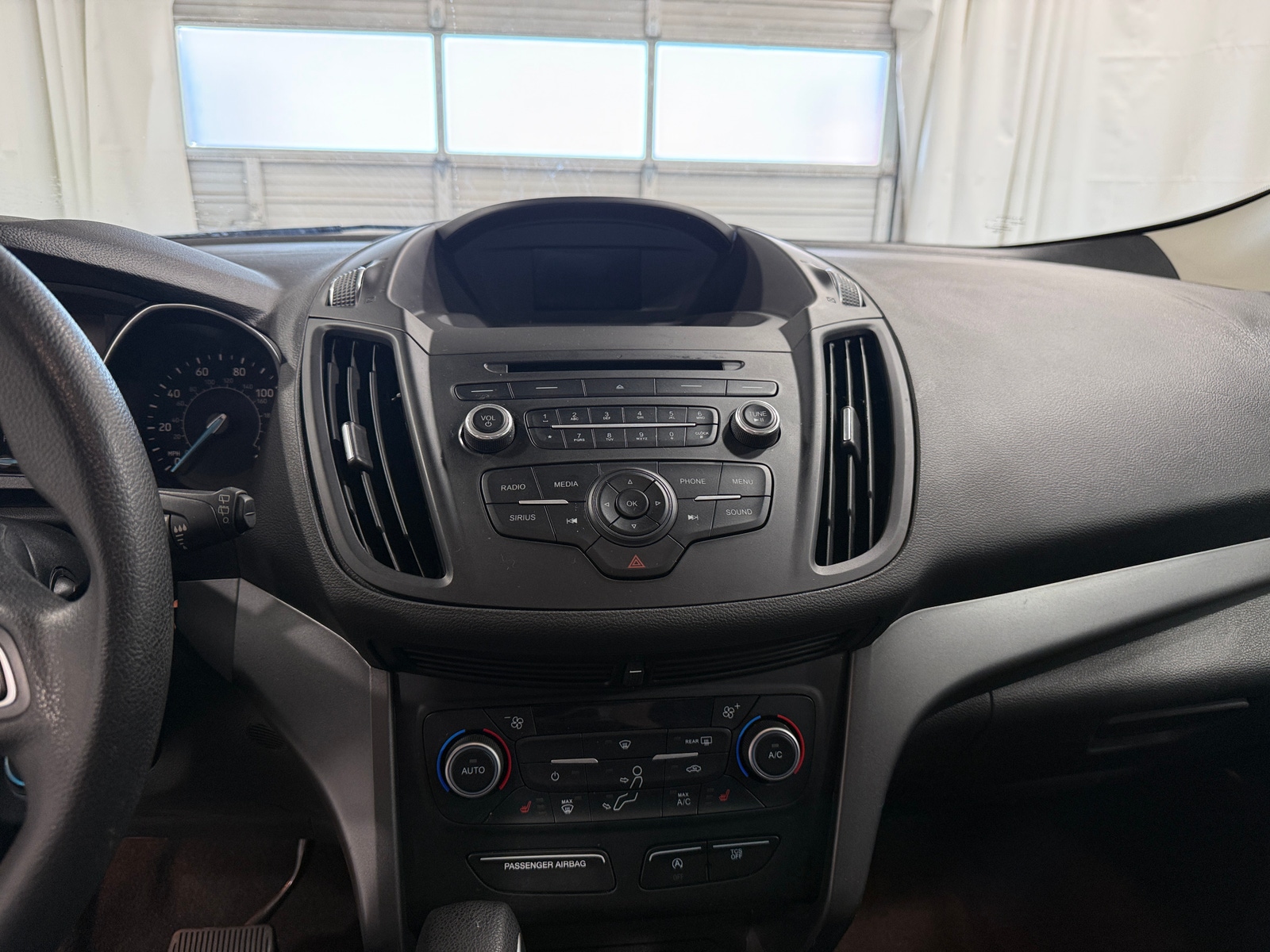 Thumbnail: 2018 Ford Escape - 4