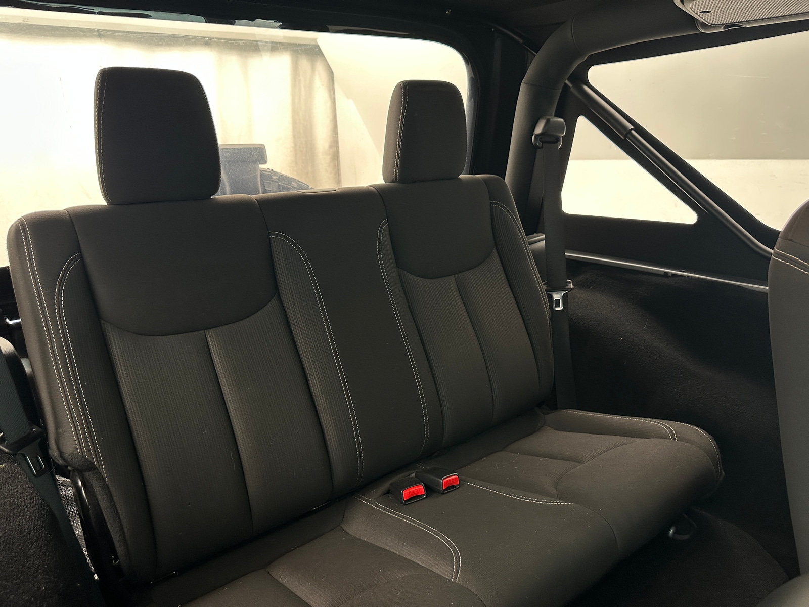 Thumbnail: 2017 Jeep Wrangler - 6