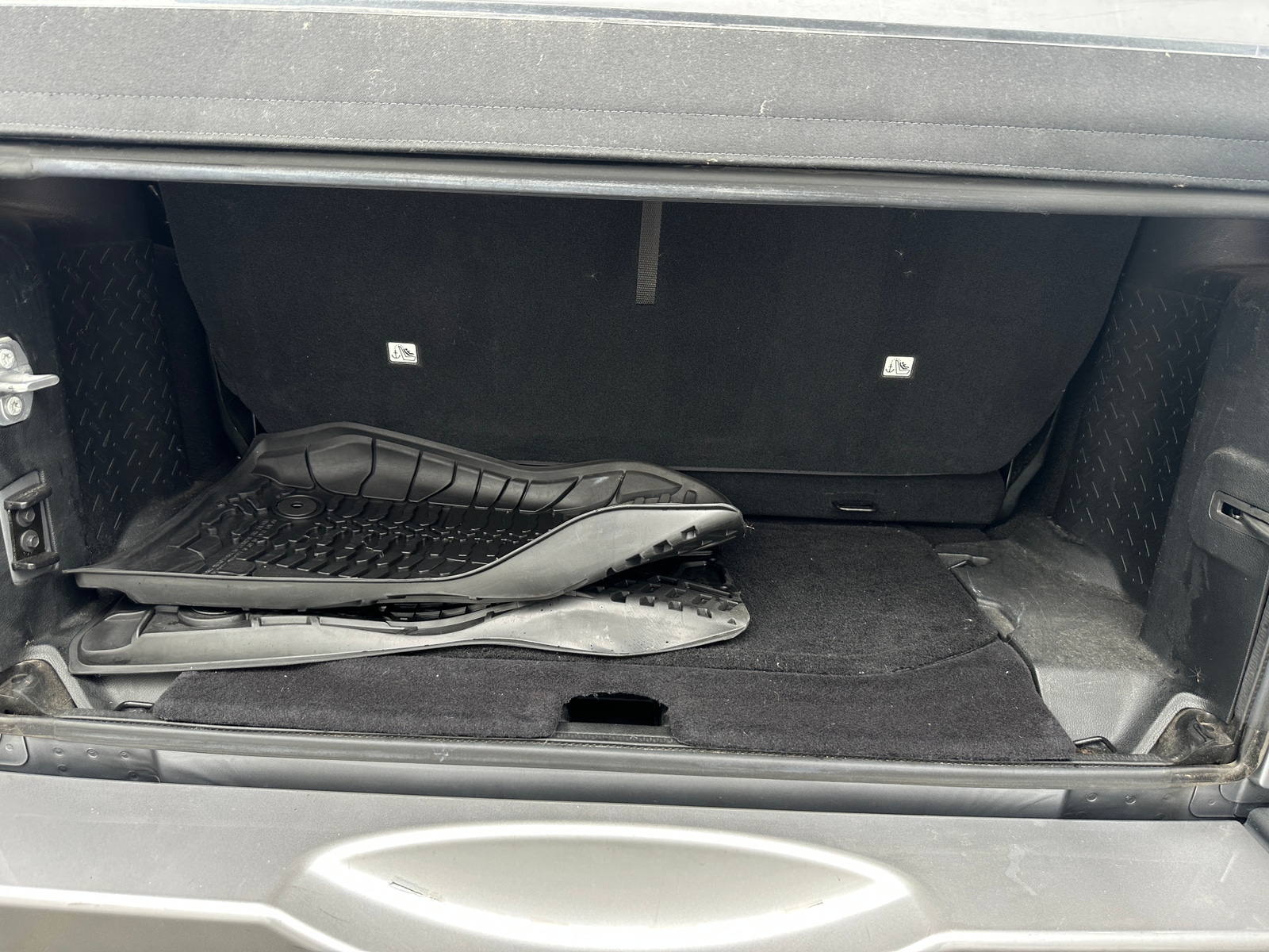 Thumbnail: 2017 Jeep Wrangler - 7