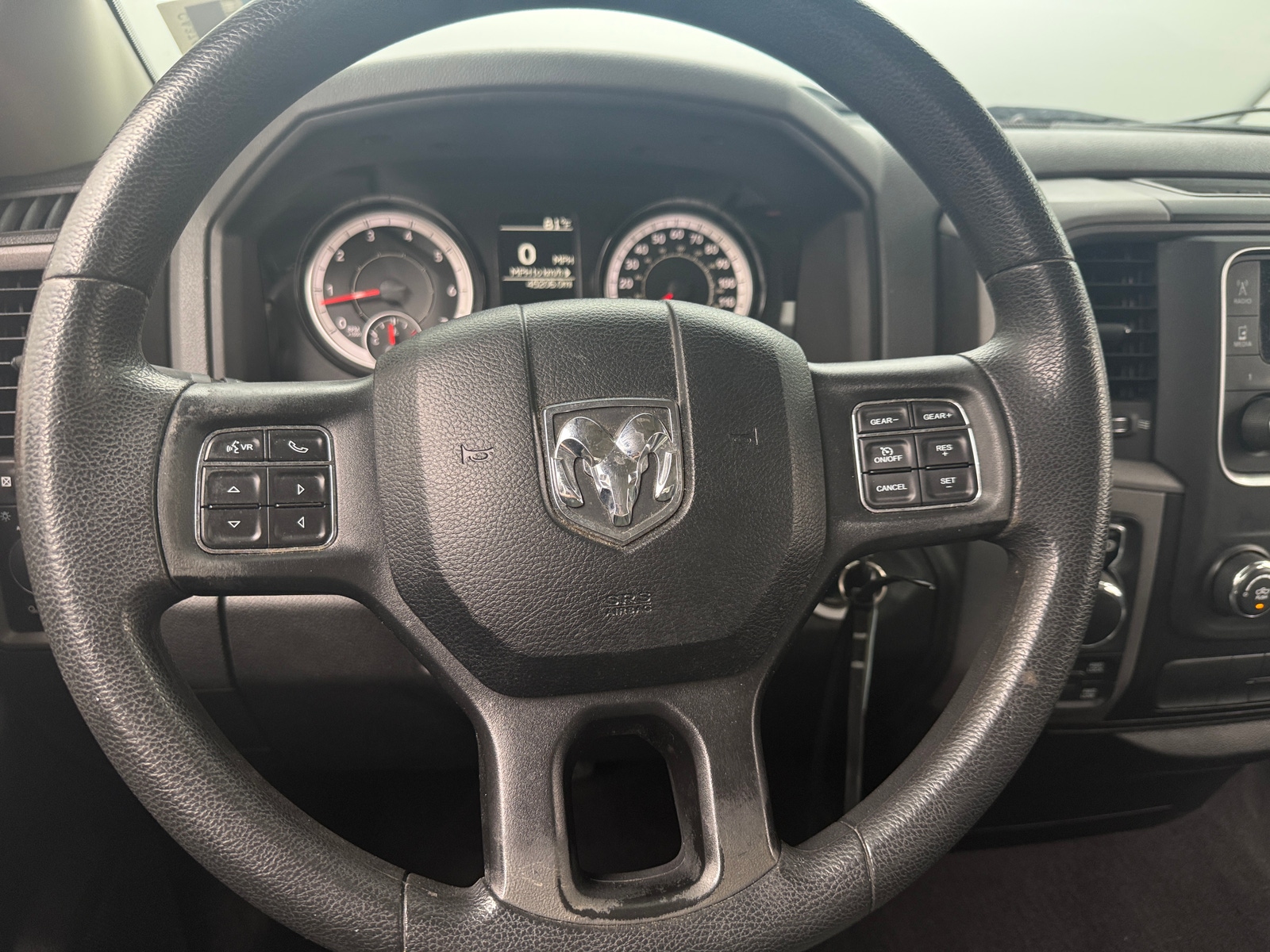 Thumbnail: 2019 RAM 1500 Classic - 5