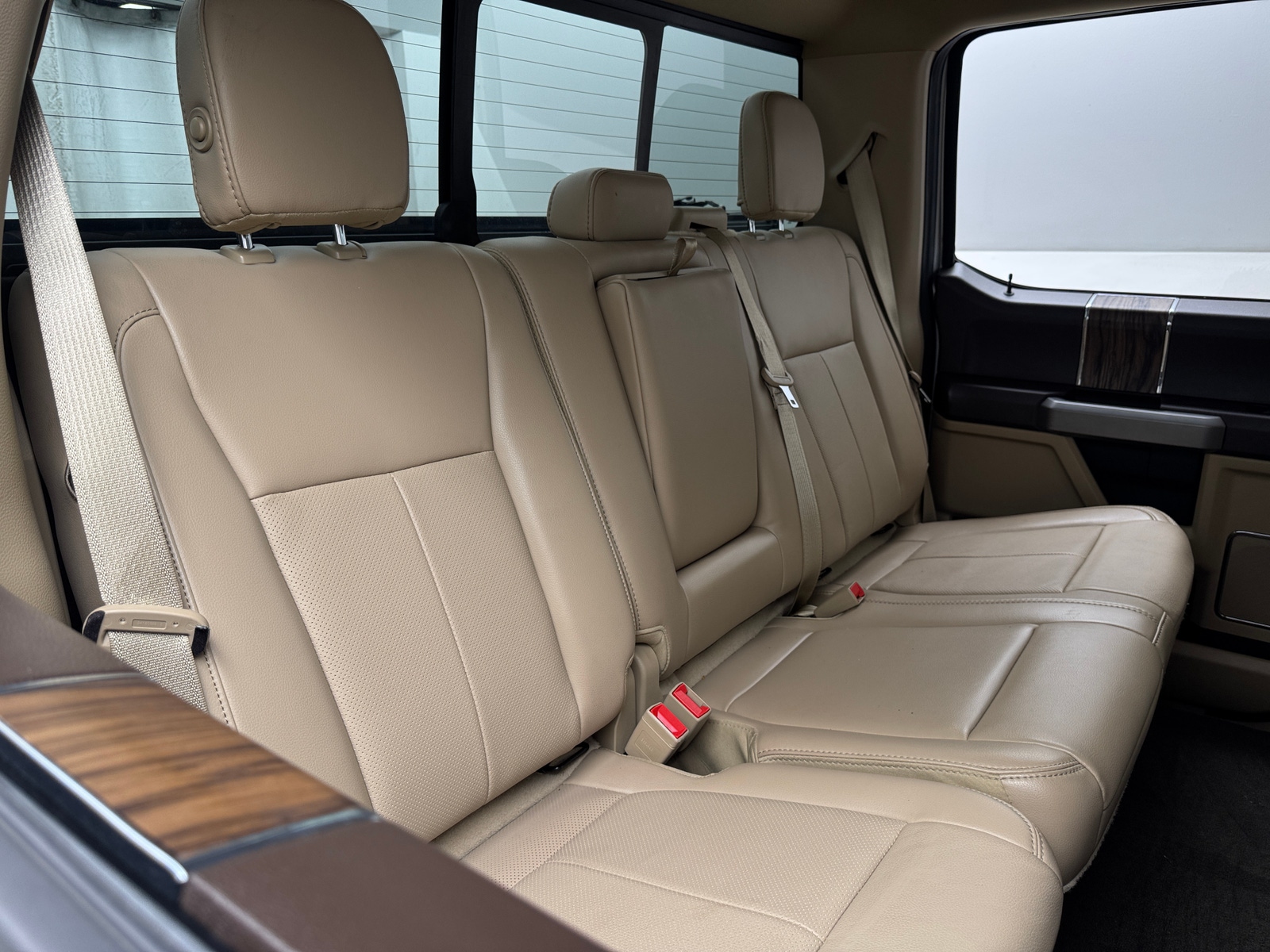 Thumbnail: 2019 Ford Econoline - 5