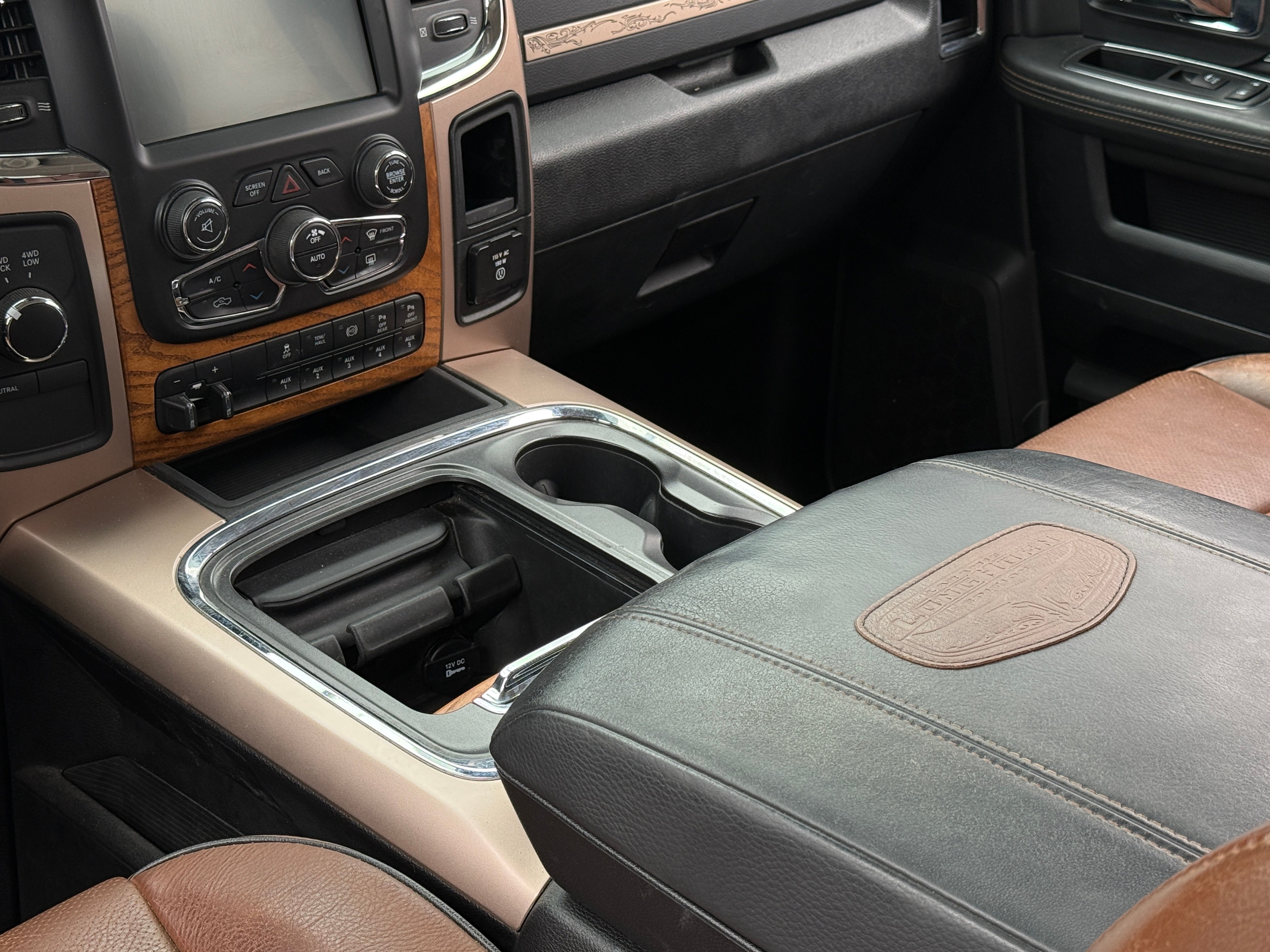 2016 RAM Ram 2500 Pickup - Image 1