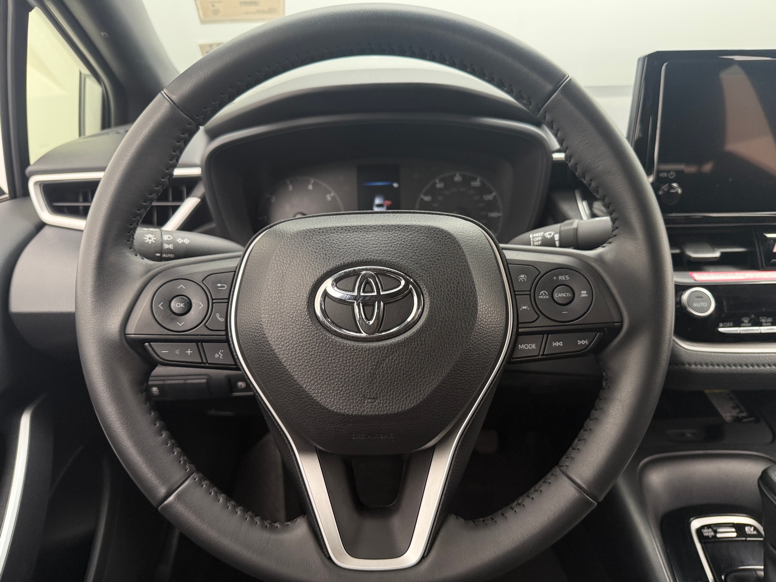 Thumbnail: 2024 Toyota Corolla - 5