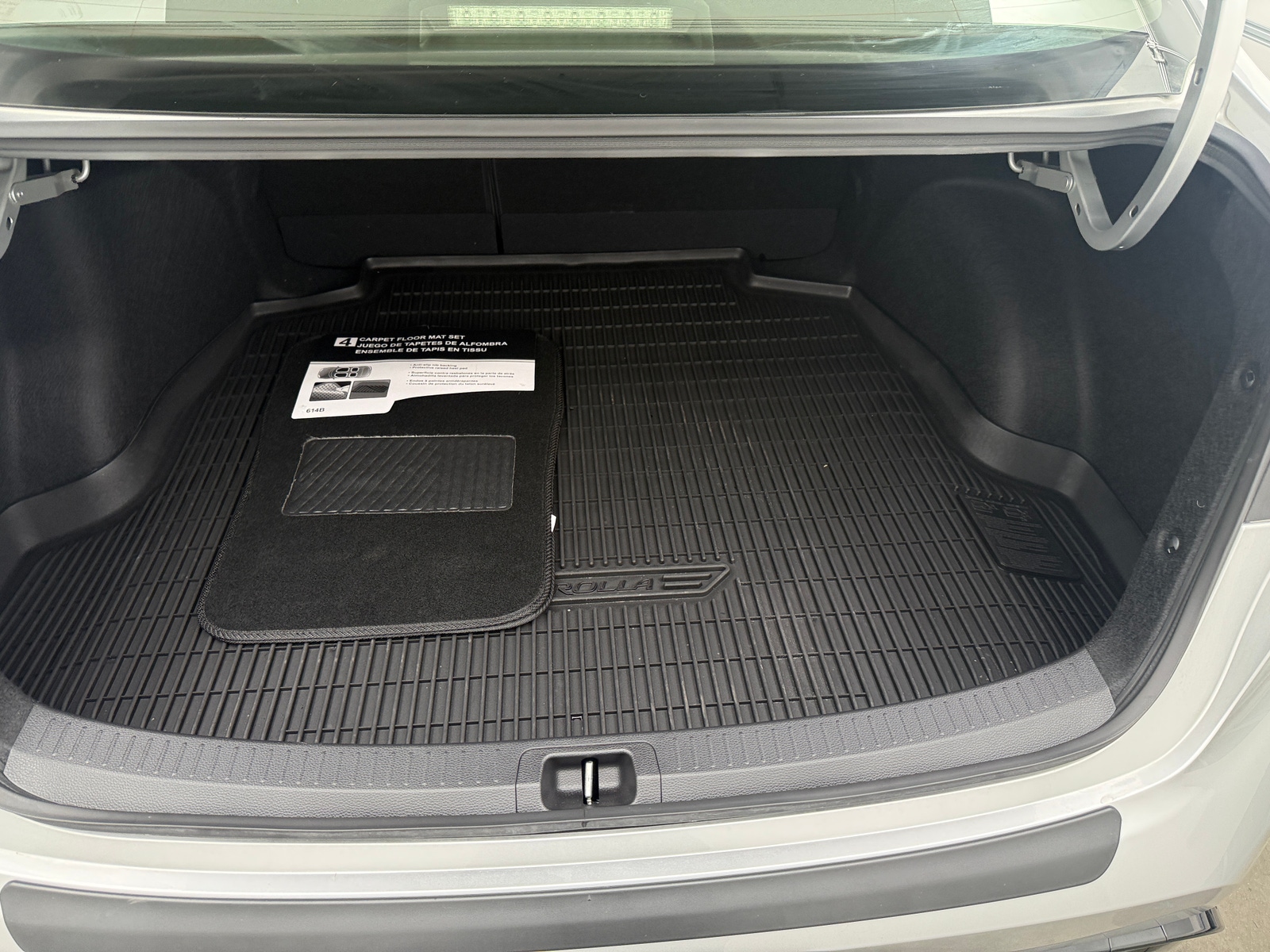 Thumbnail: 2024 Toyota Corolla - 7