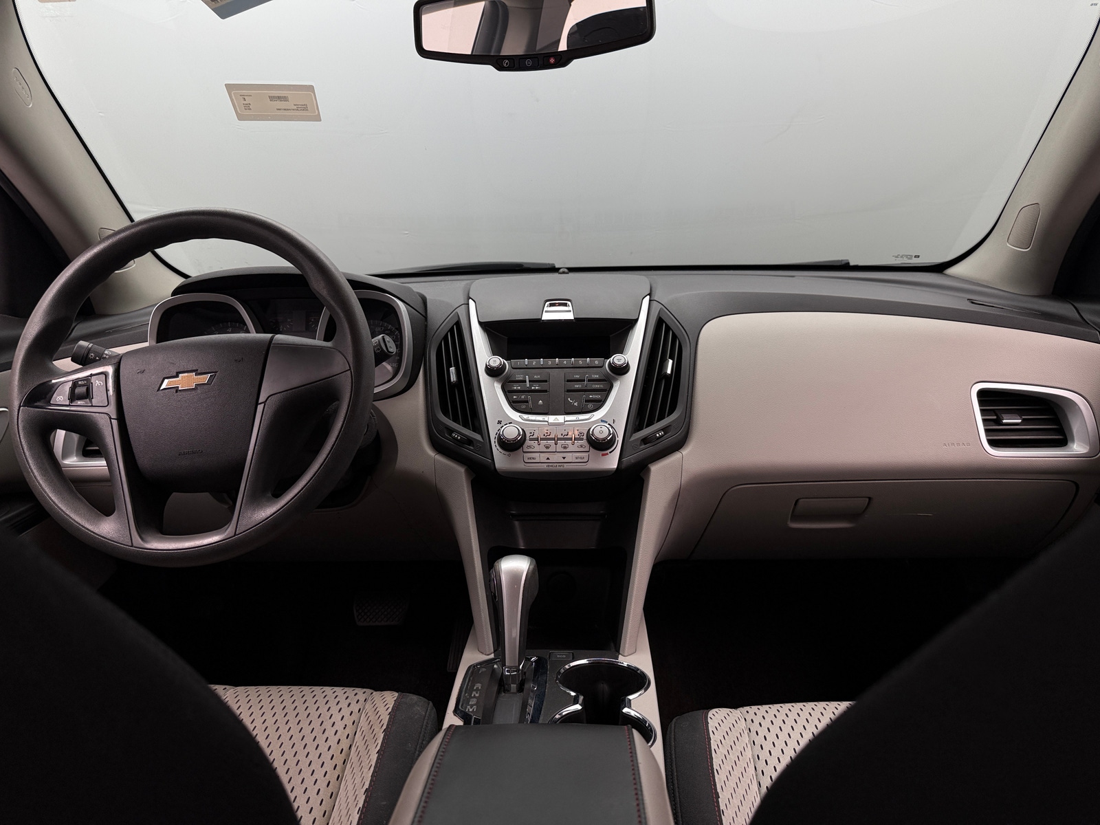 Thumbnail: 2010 Chevrolet Equinox - 3