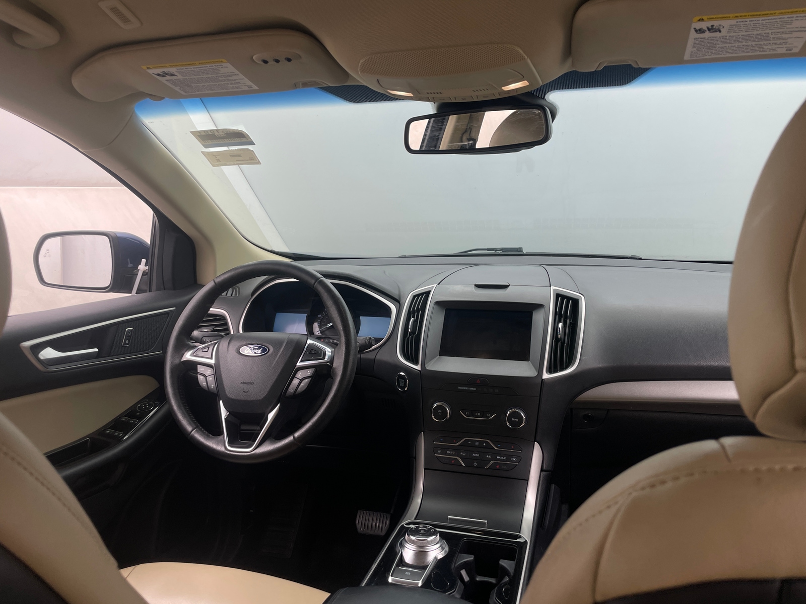 Thumbnail: 2019 Ford Edge - 3