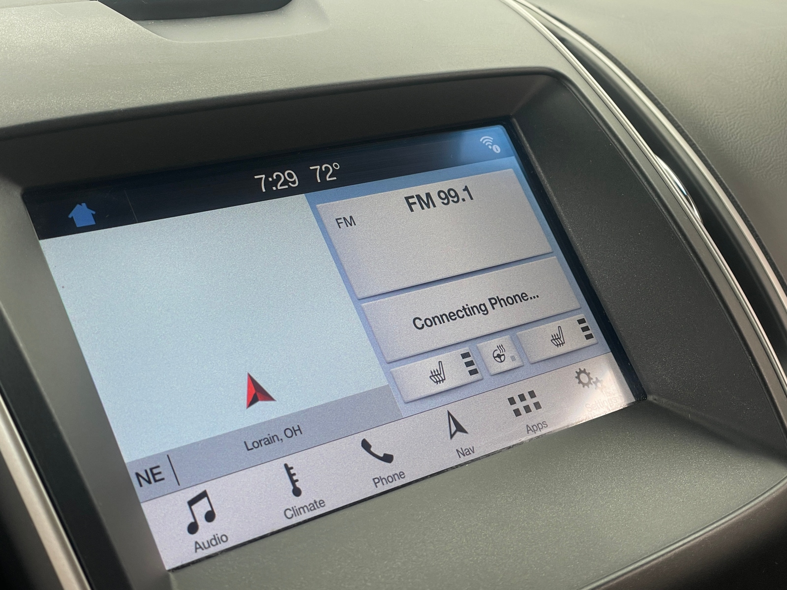 Thumbnail: 2019 Ford Edge - 4