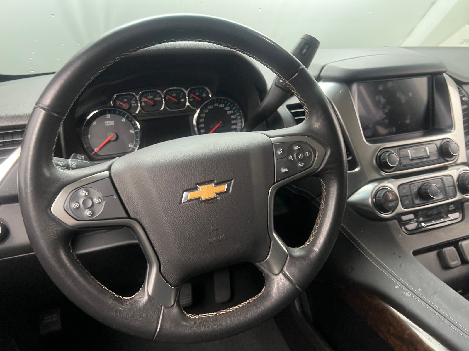 Thumbnail: 2019 Chevrolet Tahoe - 5