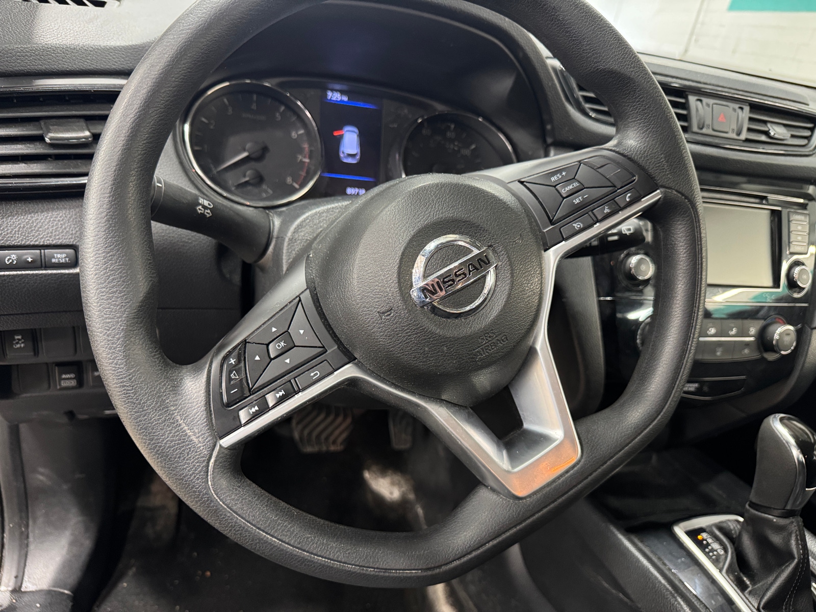 Thumbnail: 2018 Nissan Rogue - 5