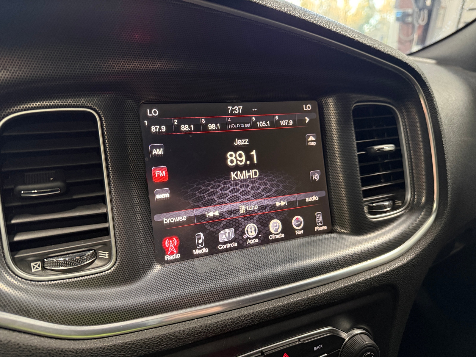 Thumbnail: 2015 Dodge Charger - 4