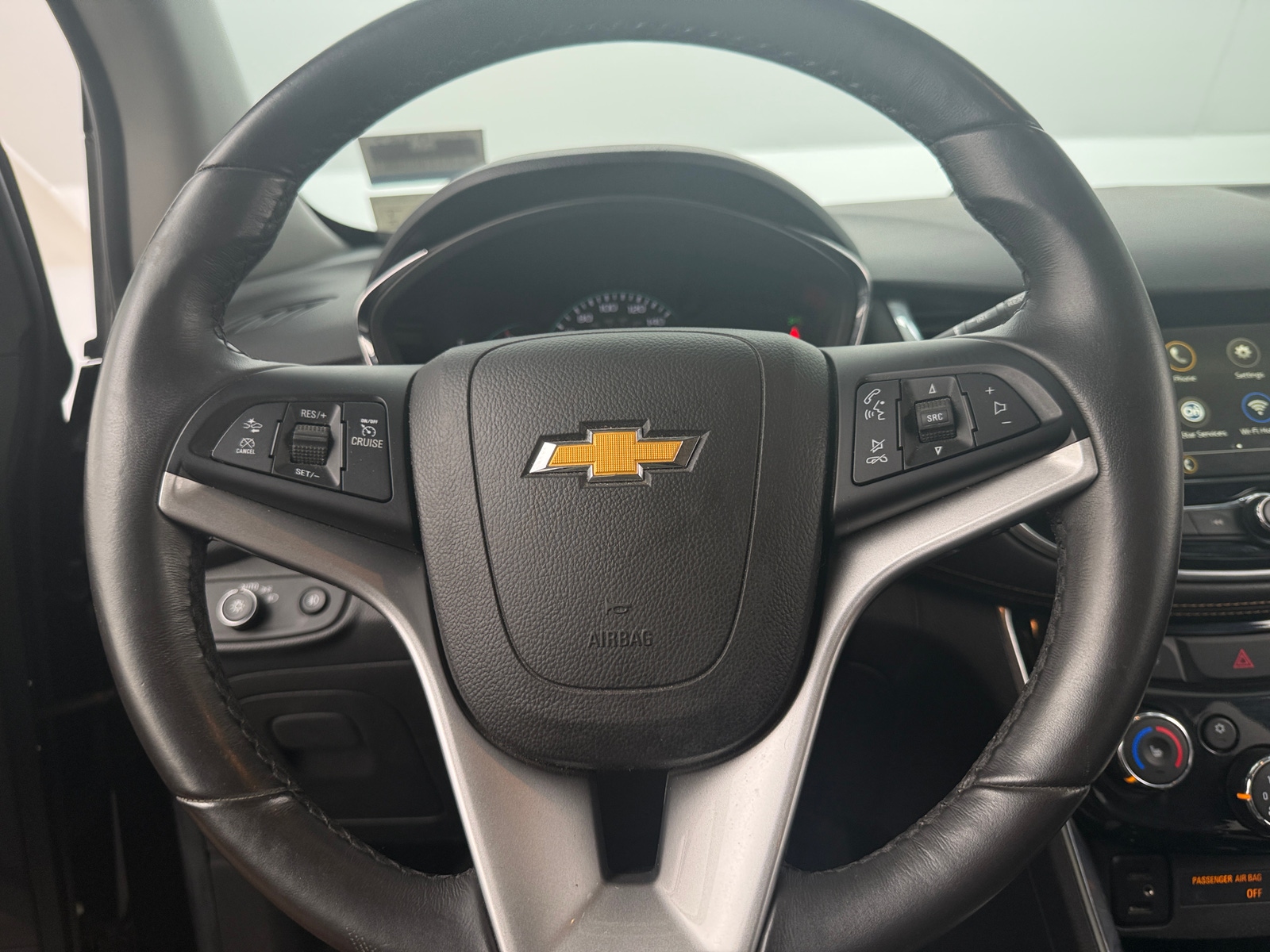 Thumbnail: 2018 Chevrolet Trax - 4